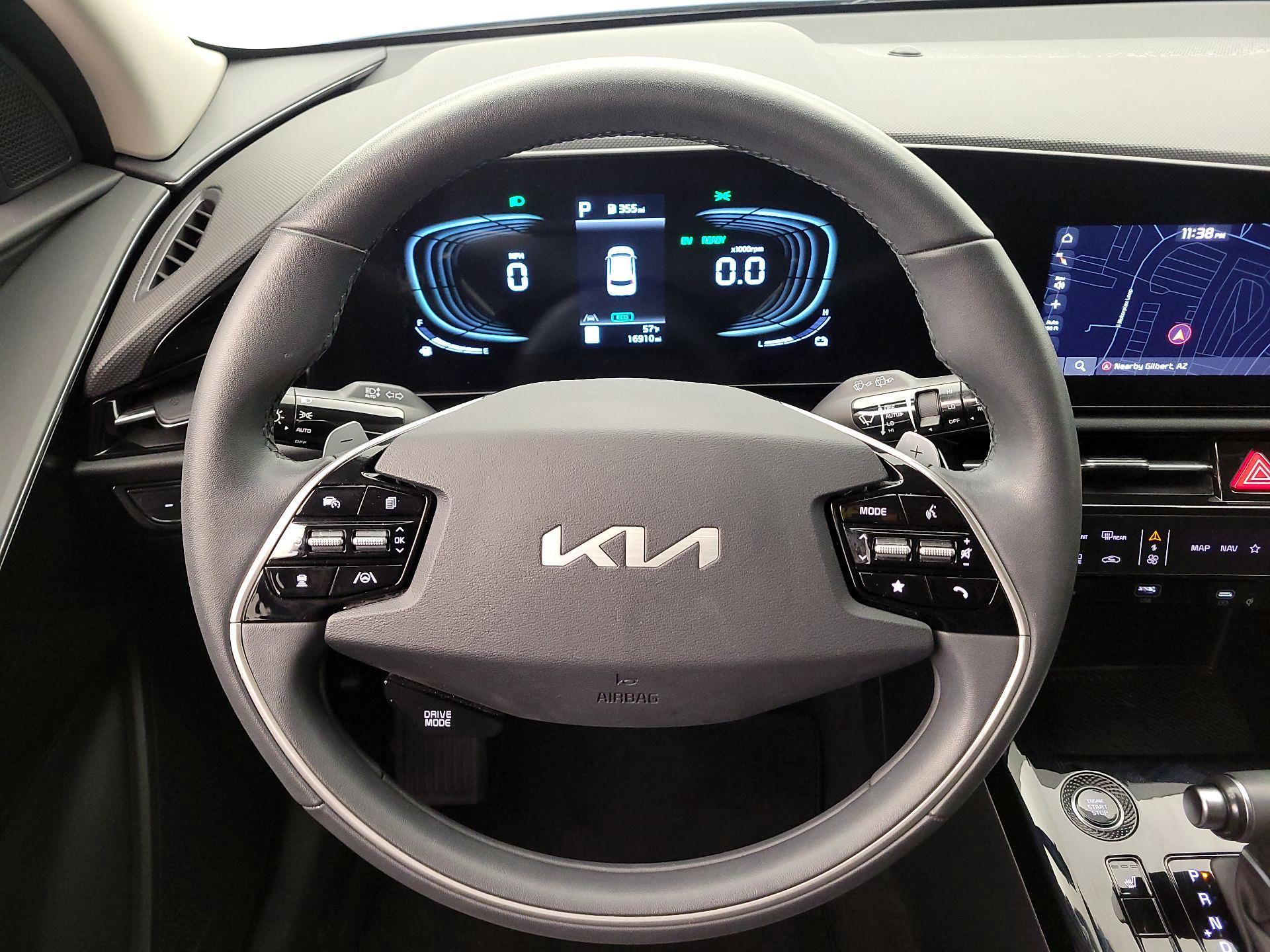 Thumbnail: 2023 Kia Niro - 10