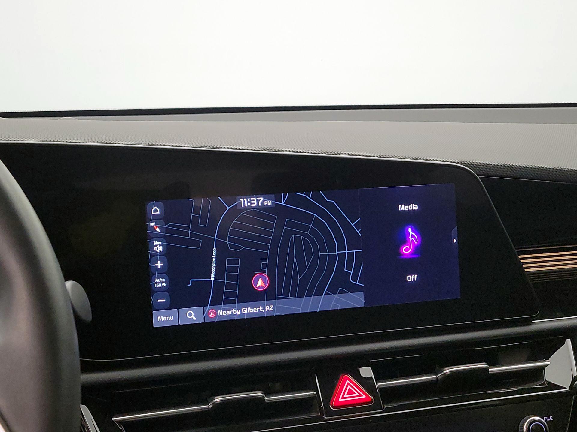 Thumbnail: 2023 Kia Niro - 14