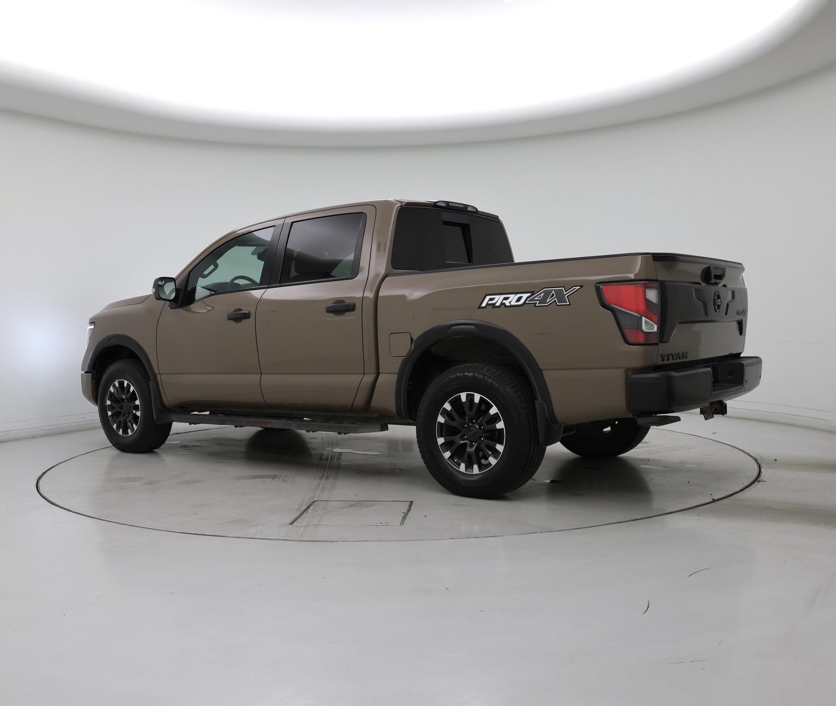 Thumbnail: 2020 Nissan Titan - 3