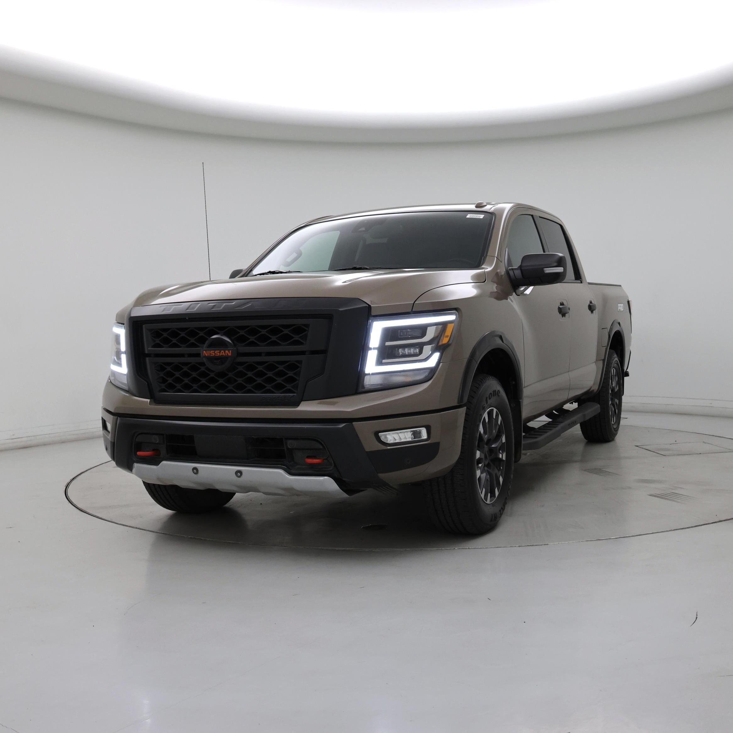 Thumbnail: 2020 Nissan Titan - 4