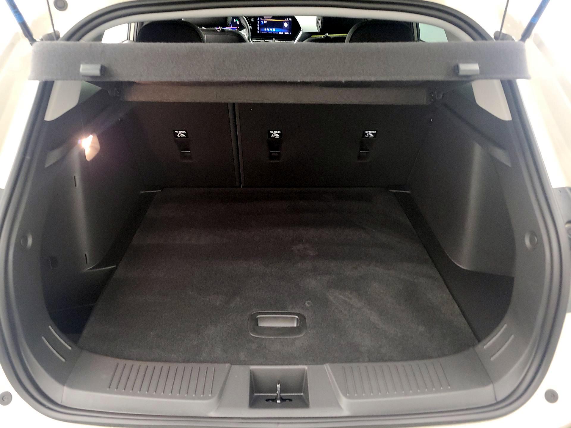 Thumbnail: 2026 Chevrolet Trax - 20