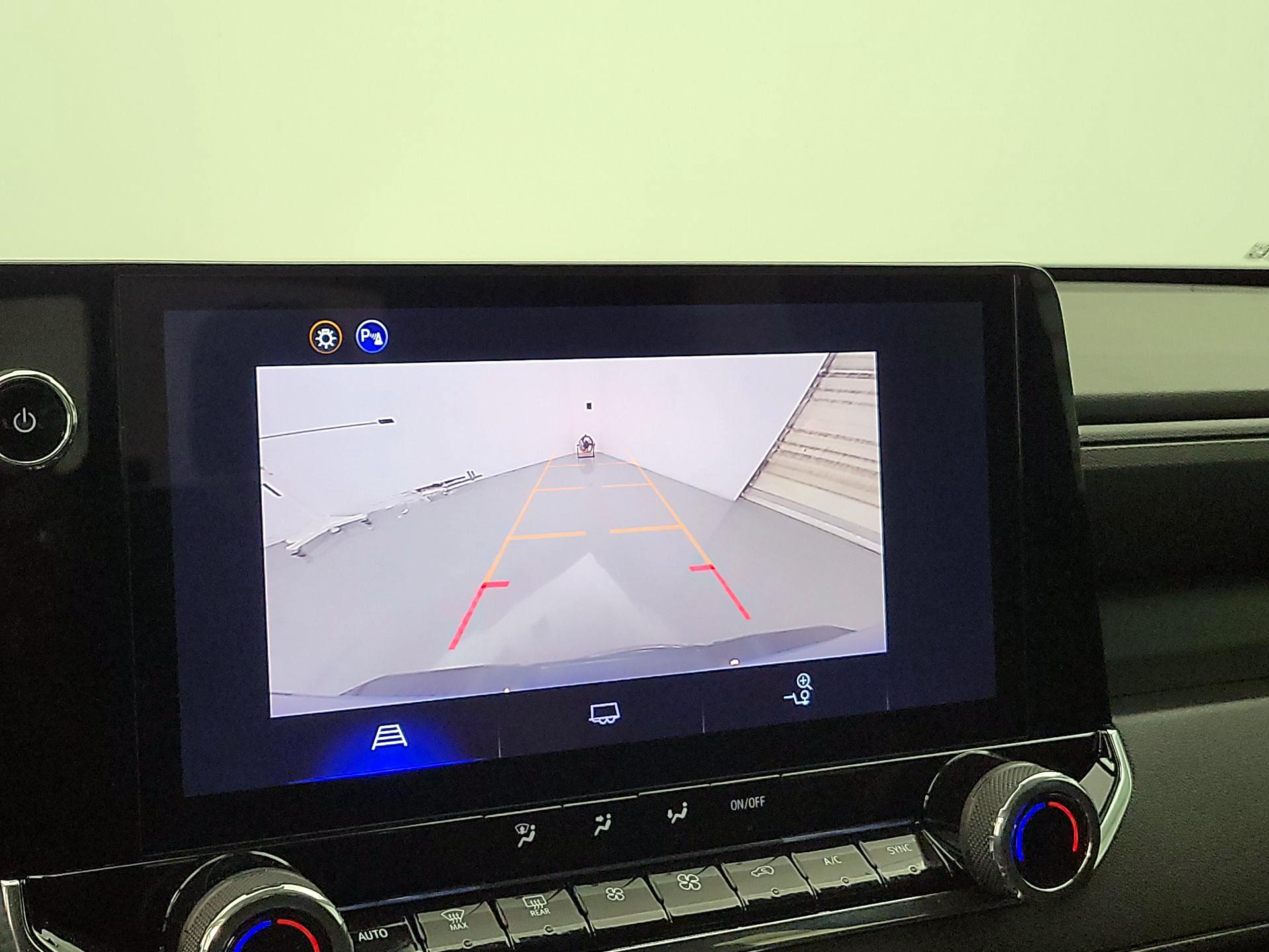 Thumbnail: 2026 Chevrolet Colorado - 15