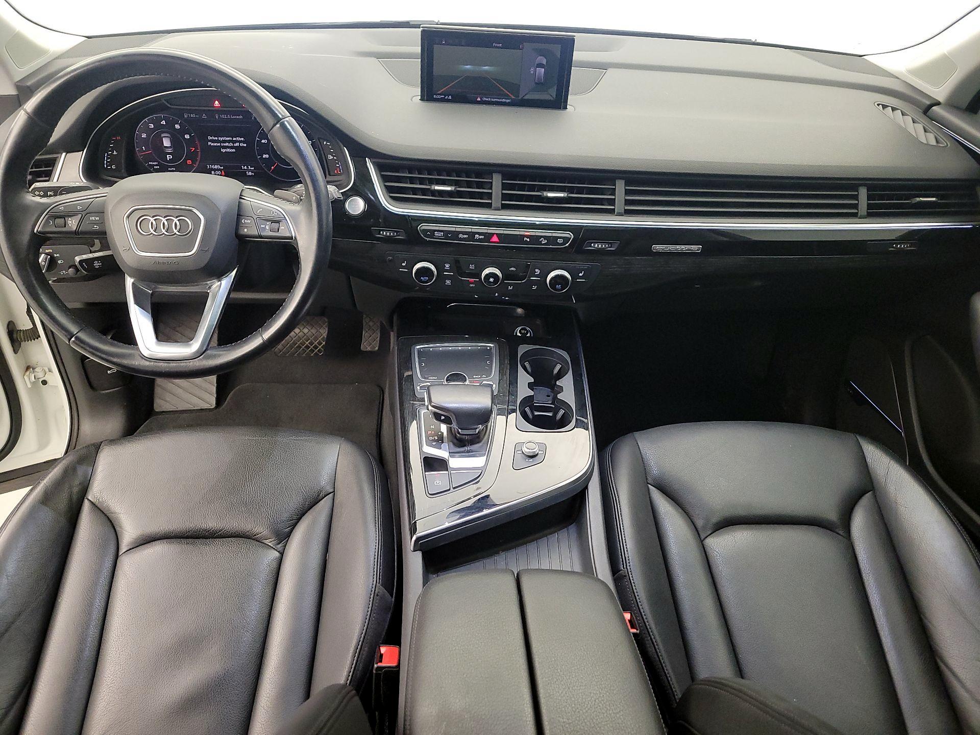 Thumbnail: 2019 Audi Q7 - 9
