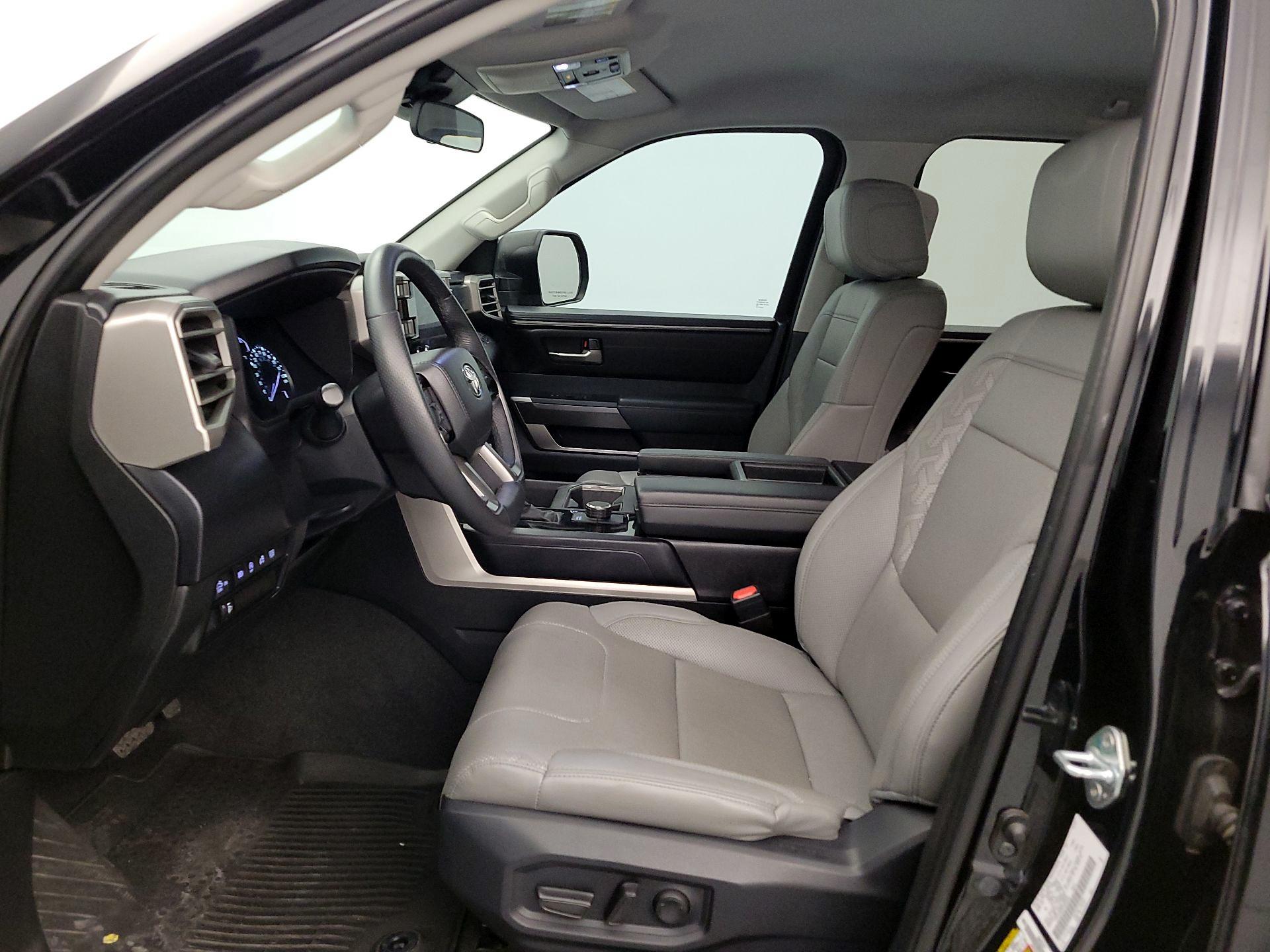 Thumbnail: 2023 Toyota Tundra - 11