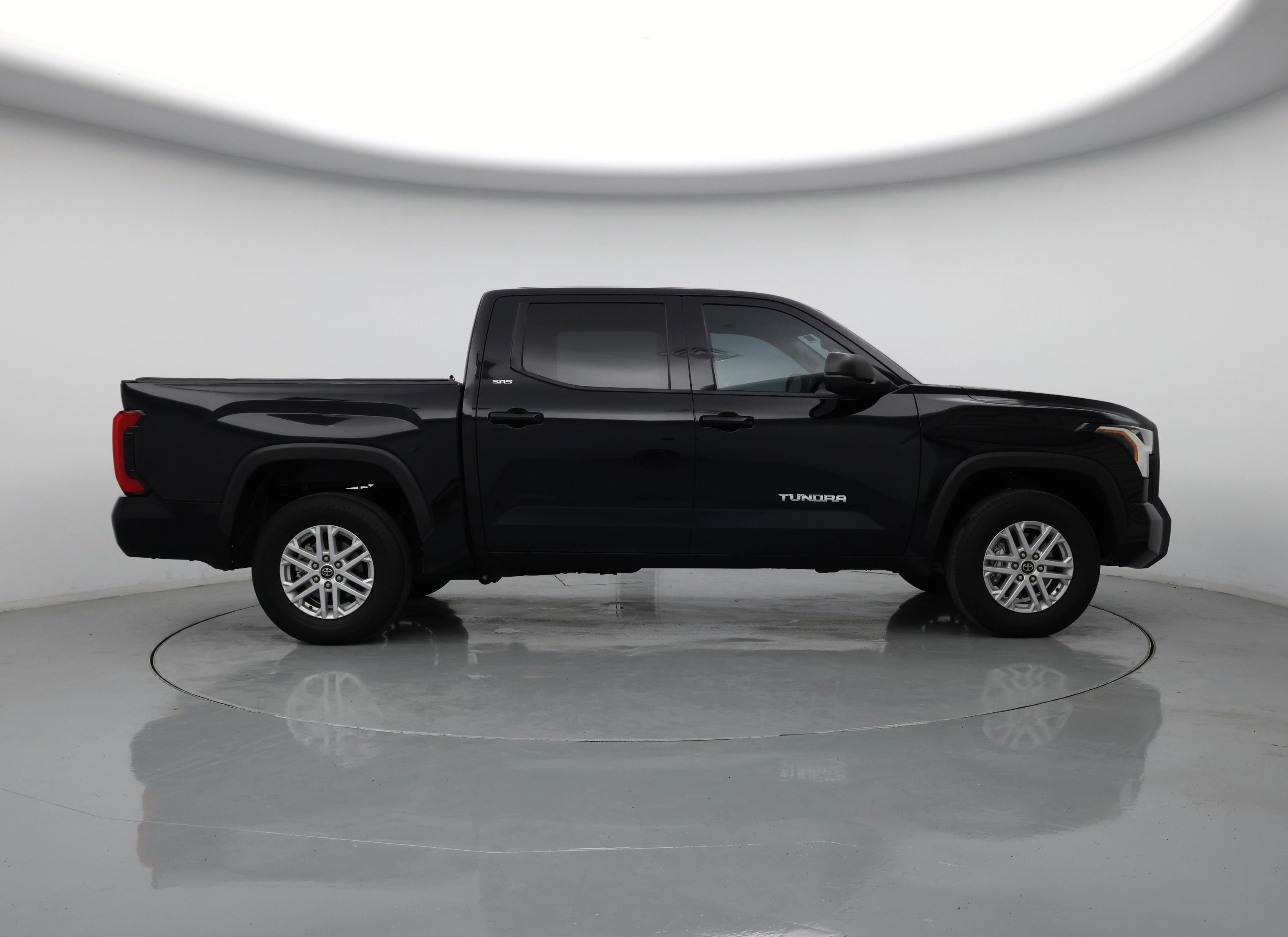 Thumbnail: 2023 Toyota Tundra - 7