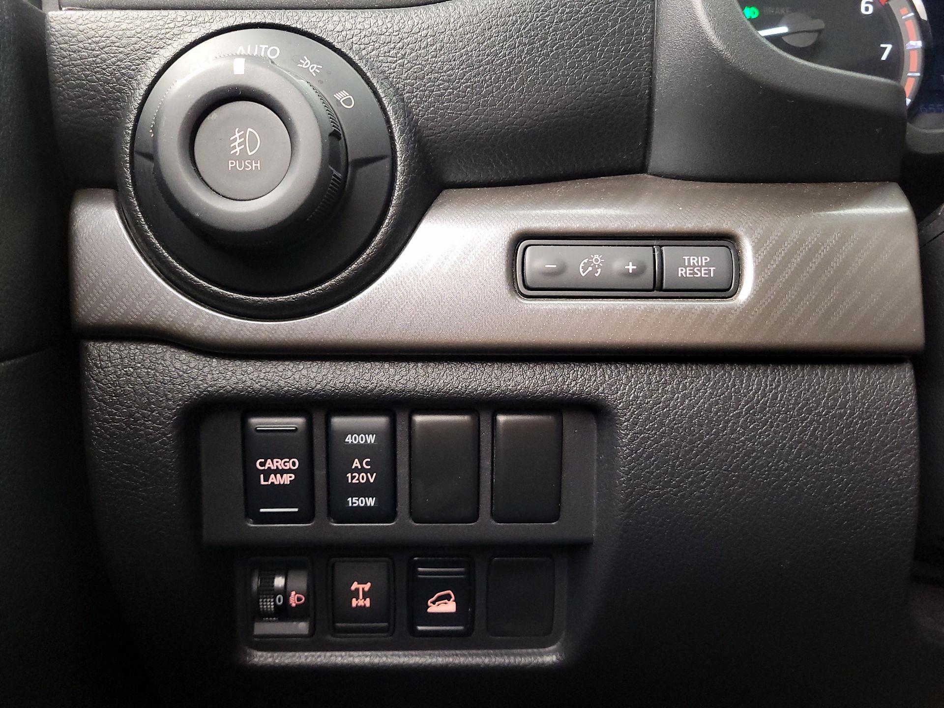 Thumbnail: 2023 Nissan Titan - 13