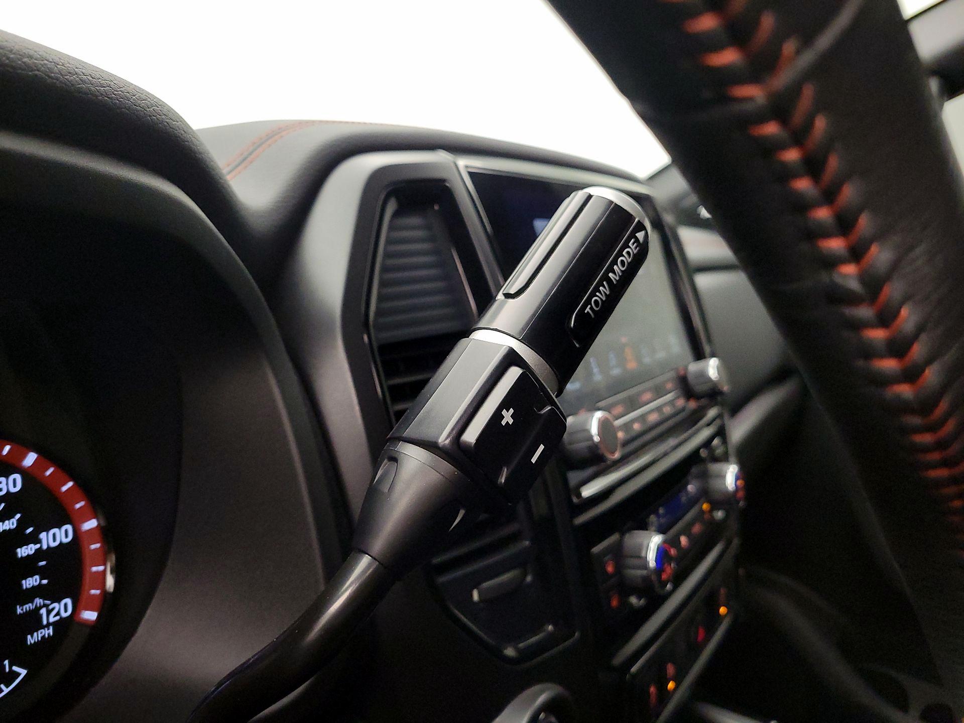 Thumbnail: 2023 Nissan Titan - 18