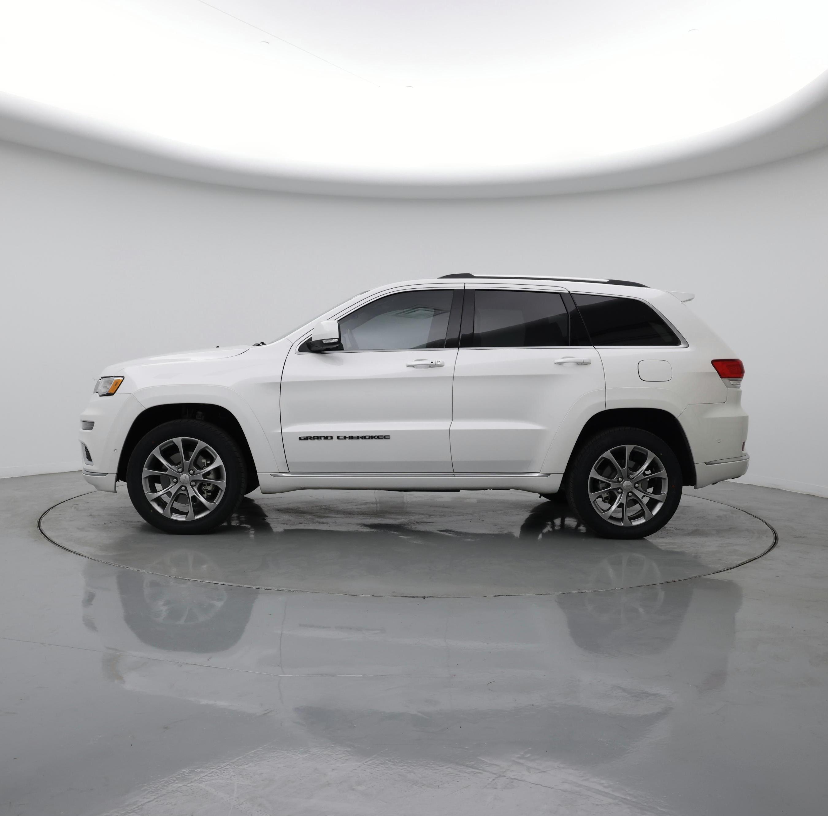 Thumbnail: 2021 Jeep Grand Cherokee - 3