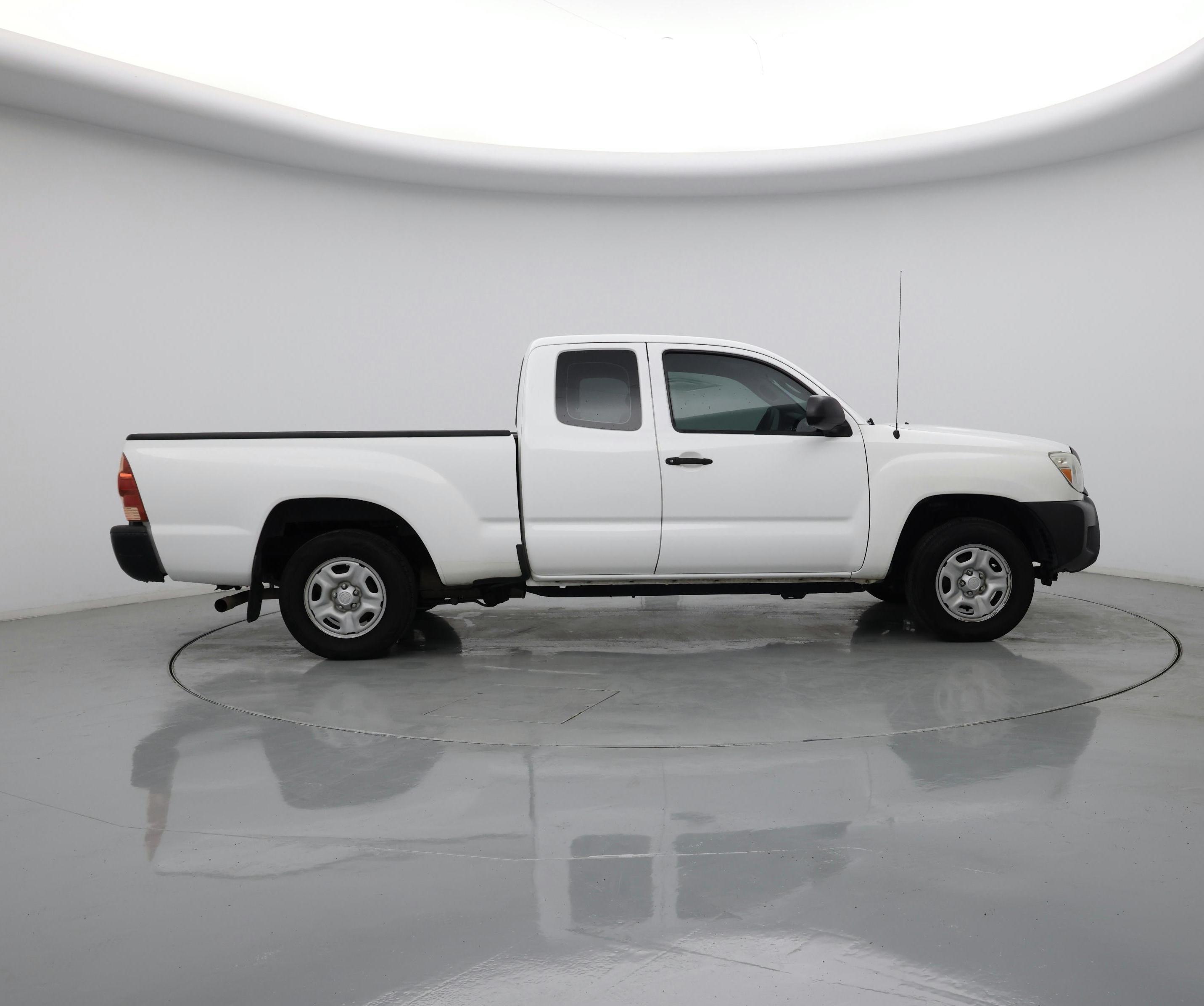 Thumbnail: 2015 Toyota Tacoma - 7