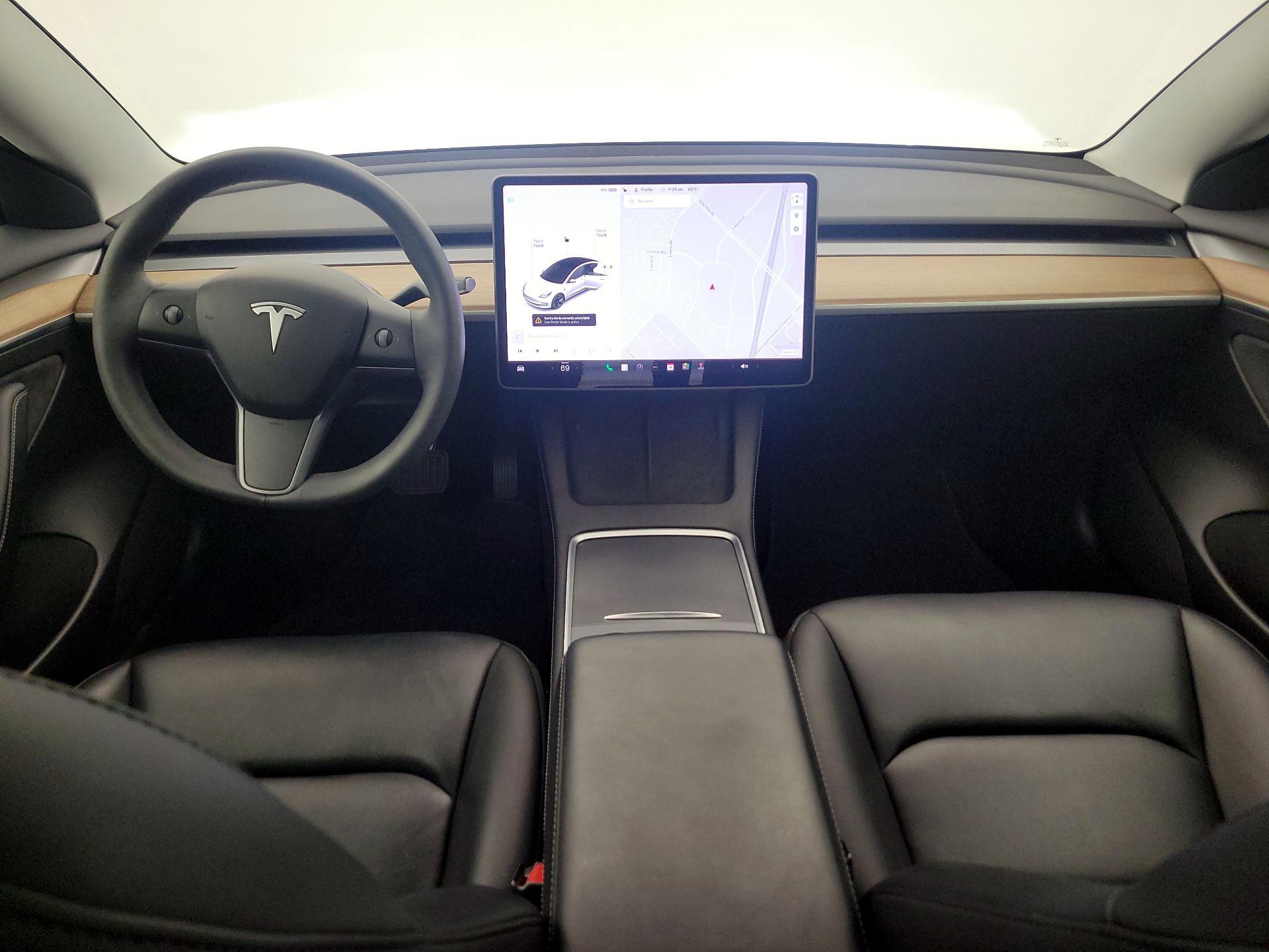 Thumbnail: 2021 Tesla Model 3 - 9