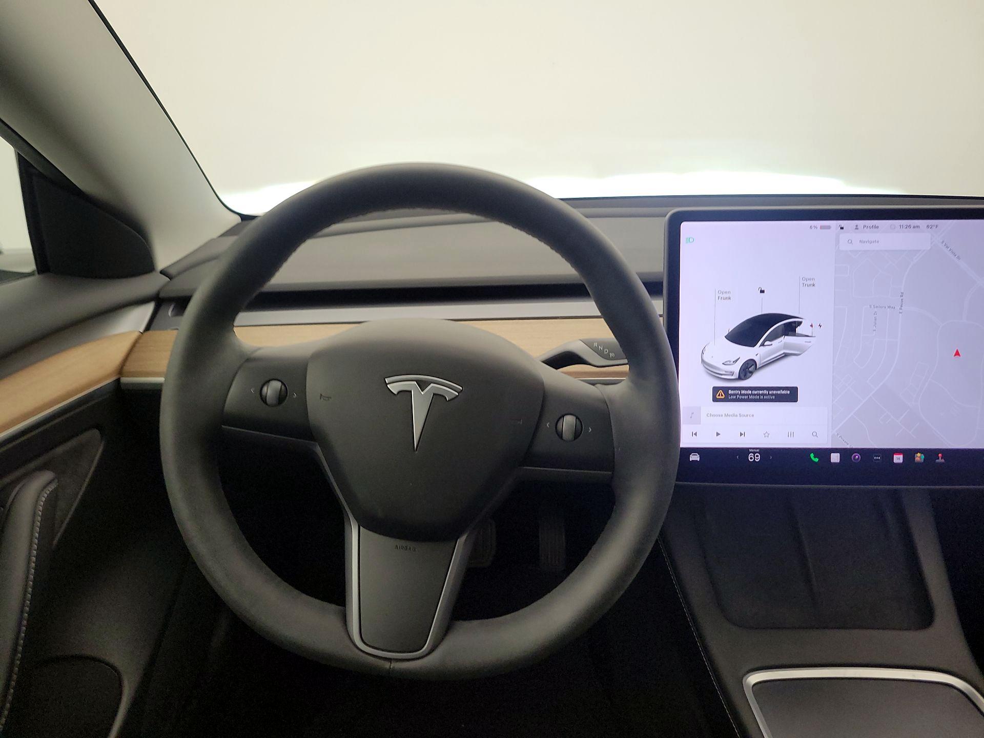 Thumbnail: 2021 Tesla Model 3 - 10