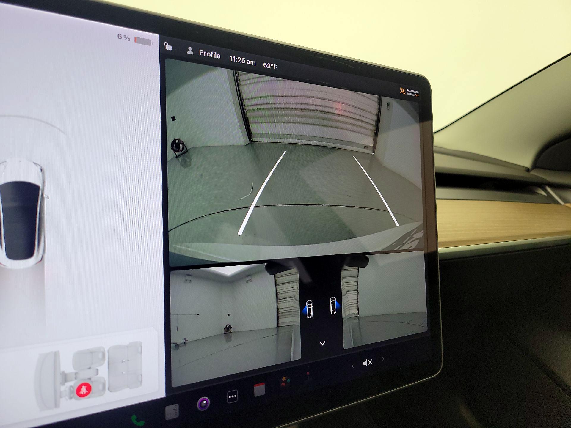 Thumbnail: 2021 Tesla Model 3 - 14