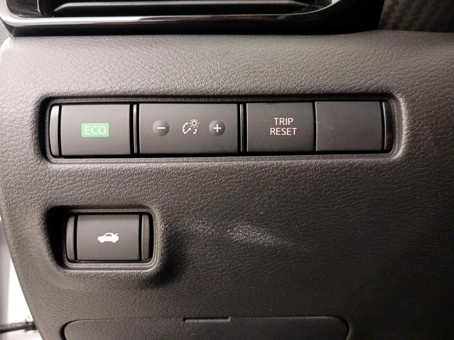 Thumbnail: 2025 Nissan Sentra - 13