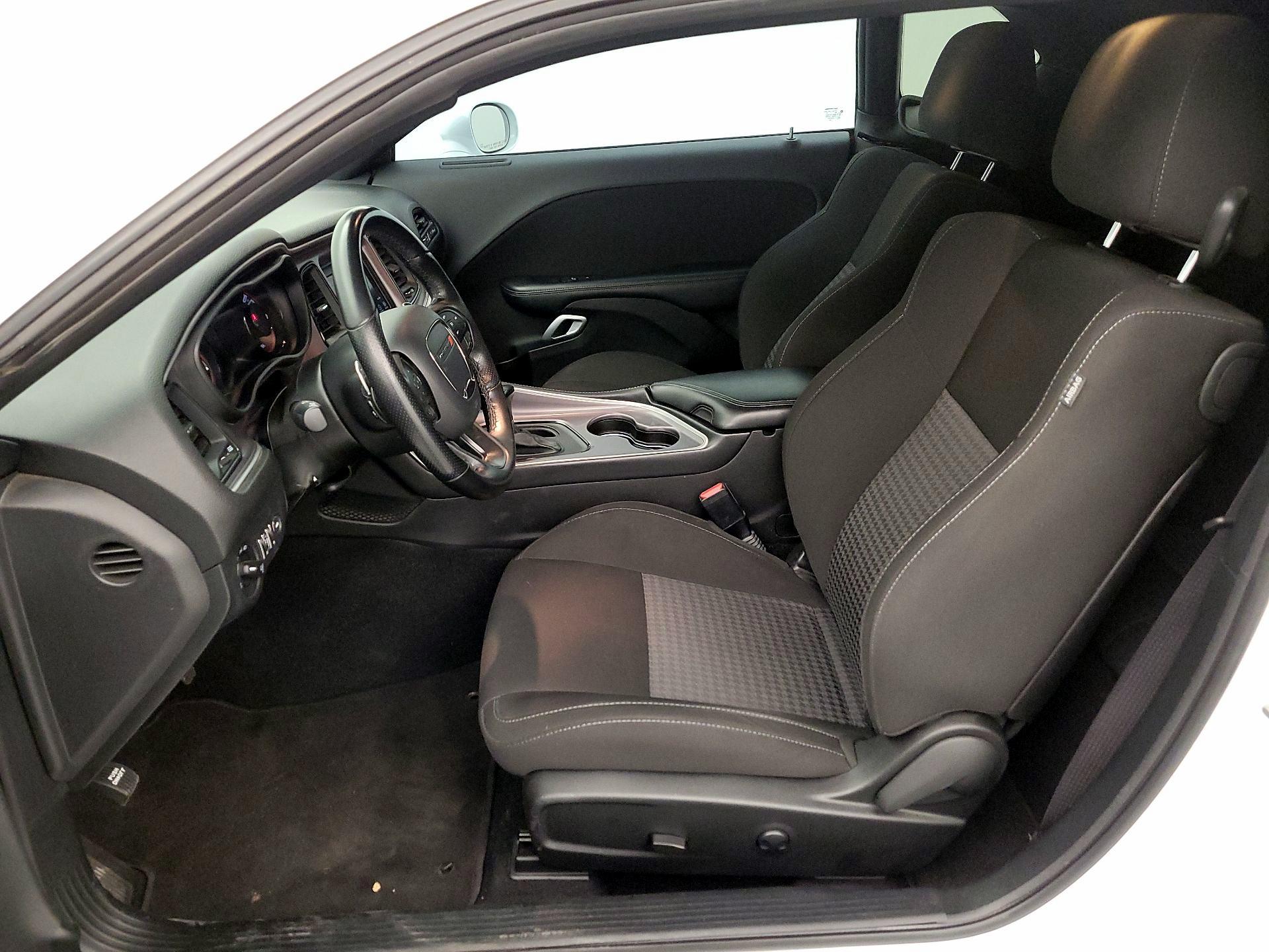 Thumbnail: 2022 Dodge Challenger - 11