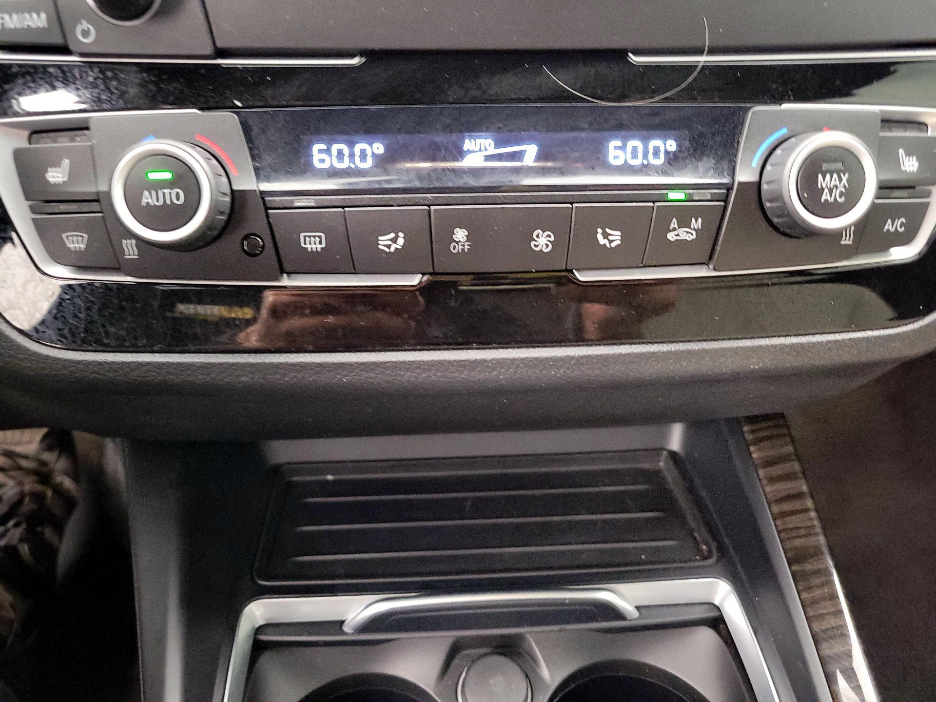 Thumbnail: 2021 BMW 2 Series - 16