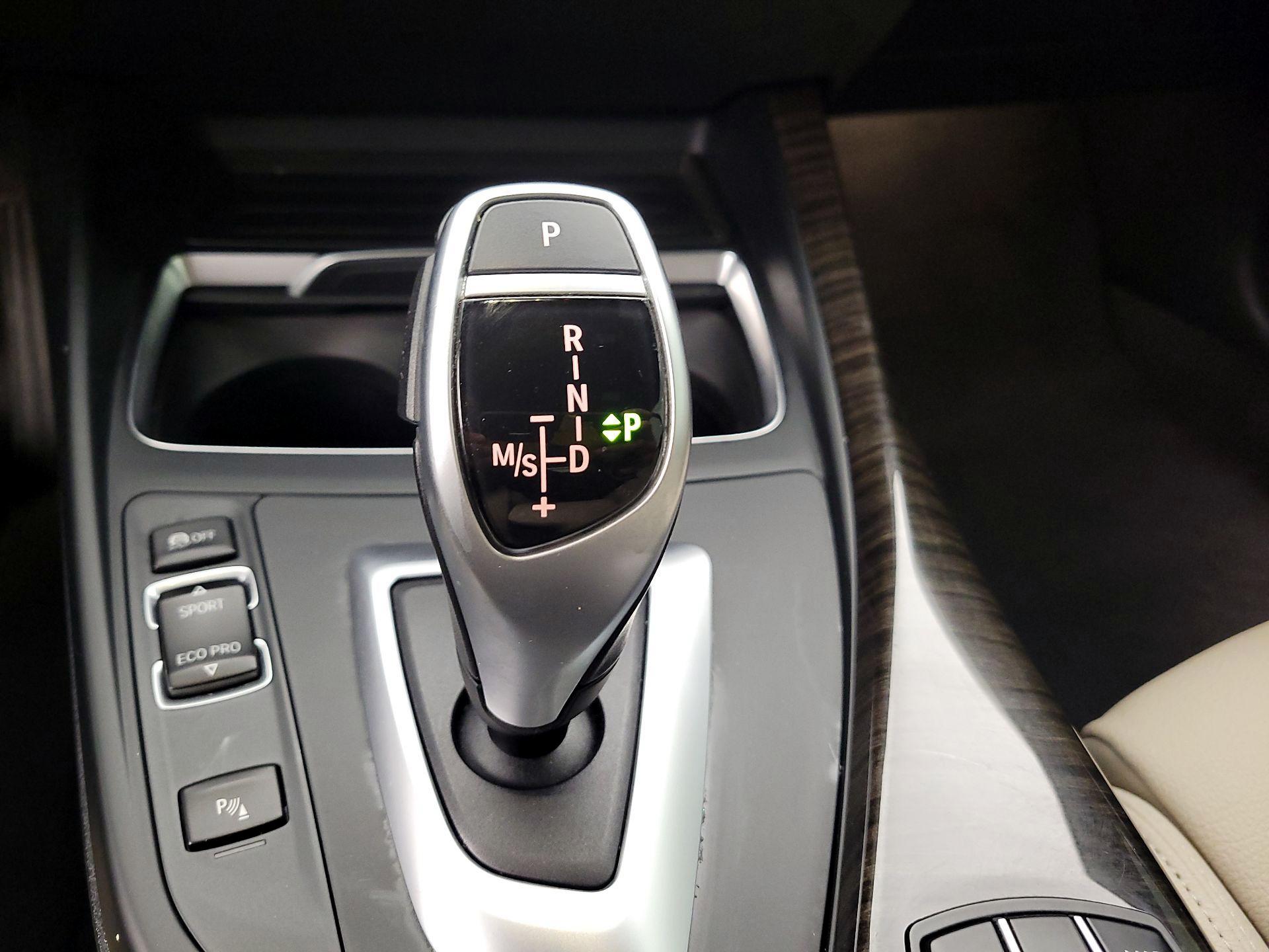 Thumbnail: 2021 BMW 2 Series - 17