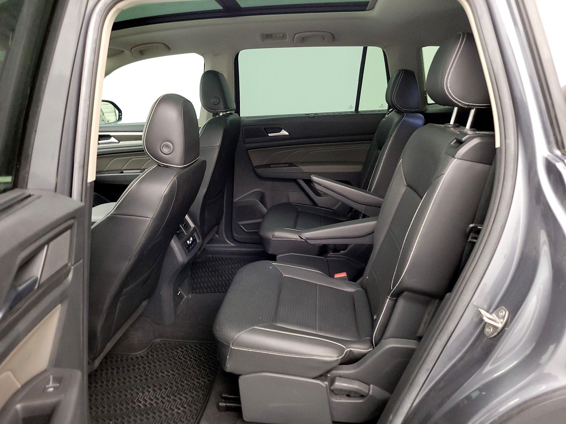 Thumbnail: 2023 Volkswagen Atlas - 20