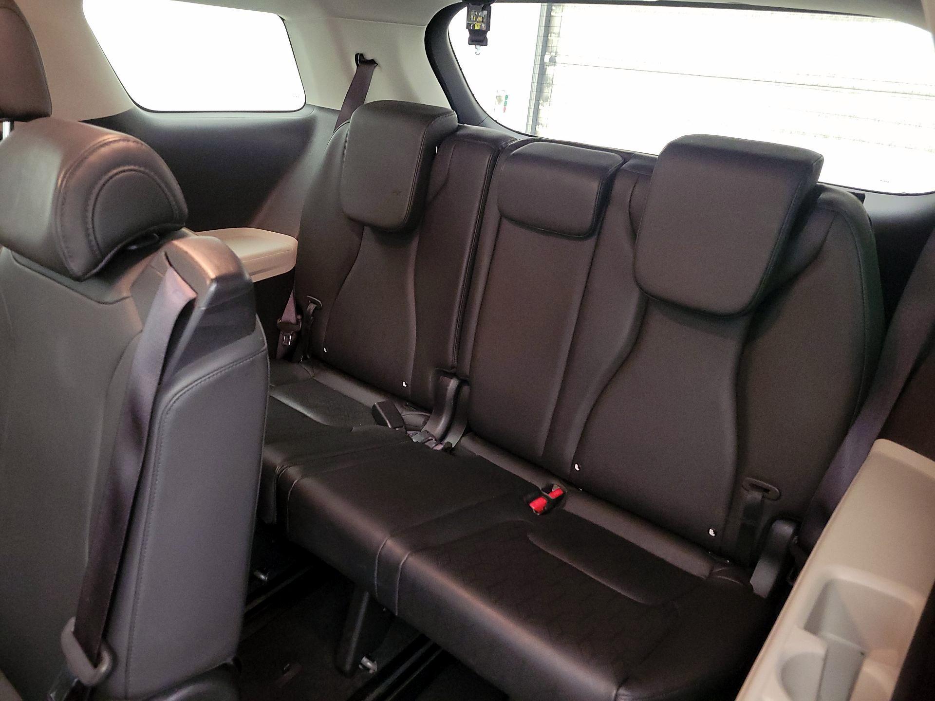 Thumbnail: 2024 Kia Carnival - 20