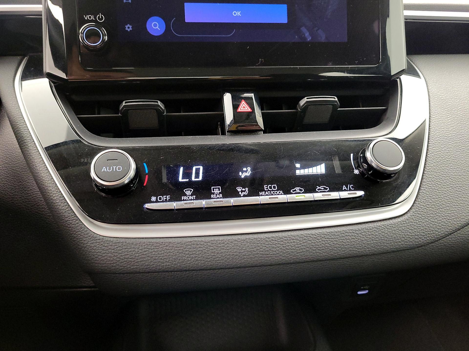 Thumbnail: 2024 Toyota Corolla - 16