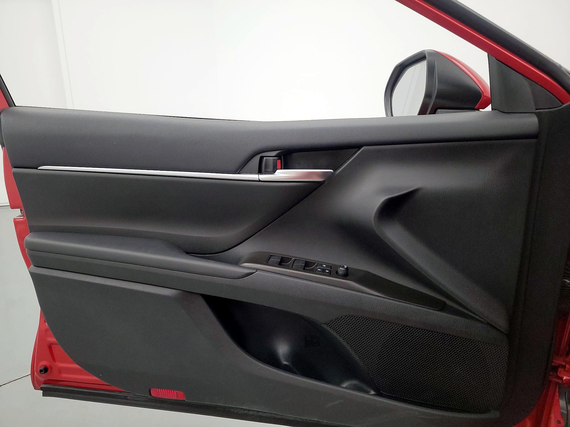 Thumbnail: 2024 Toyota Camry - 12