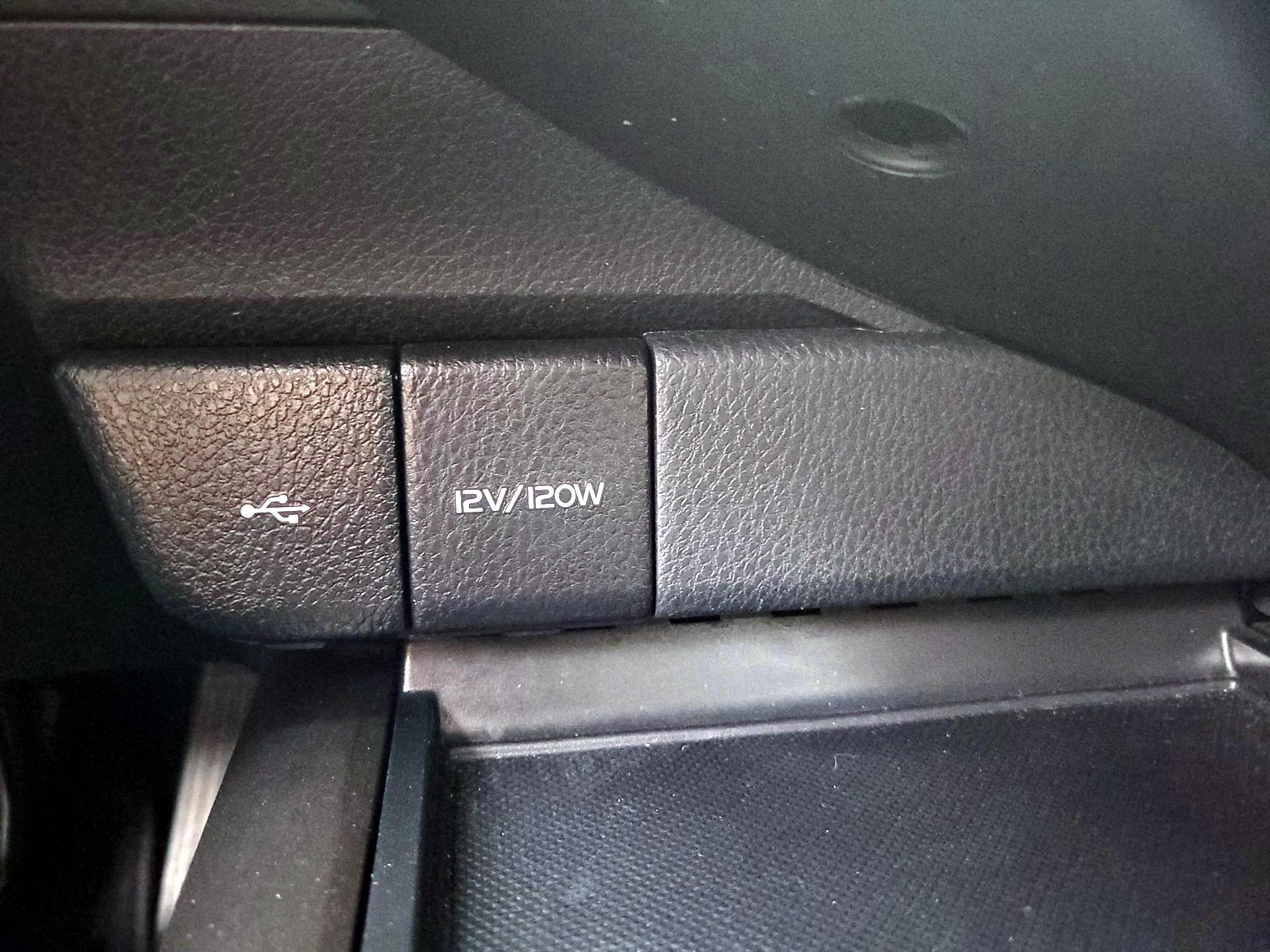 Thumbnail: 2024 Toyota Camry - 18