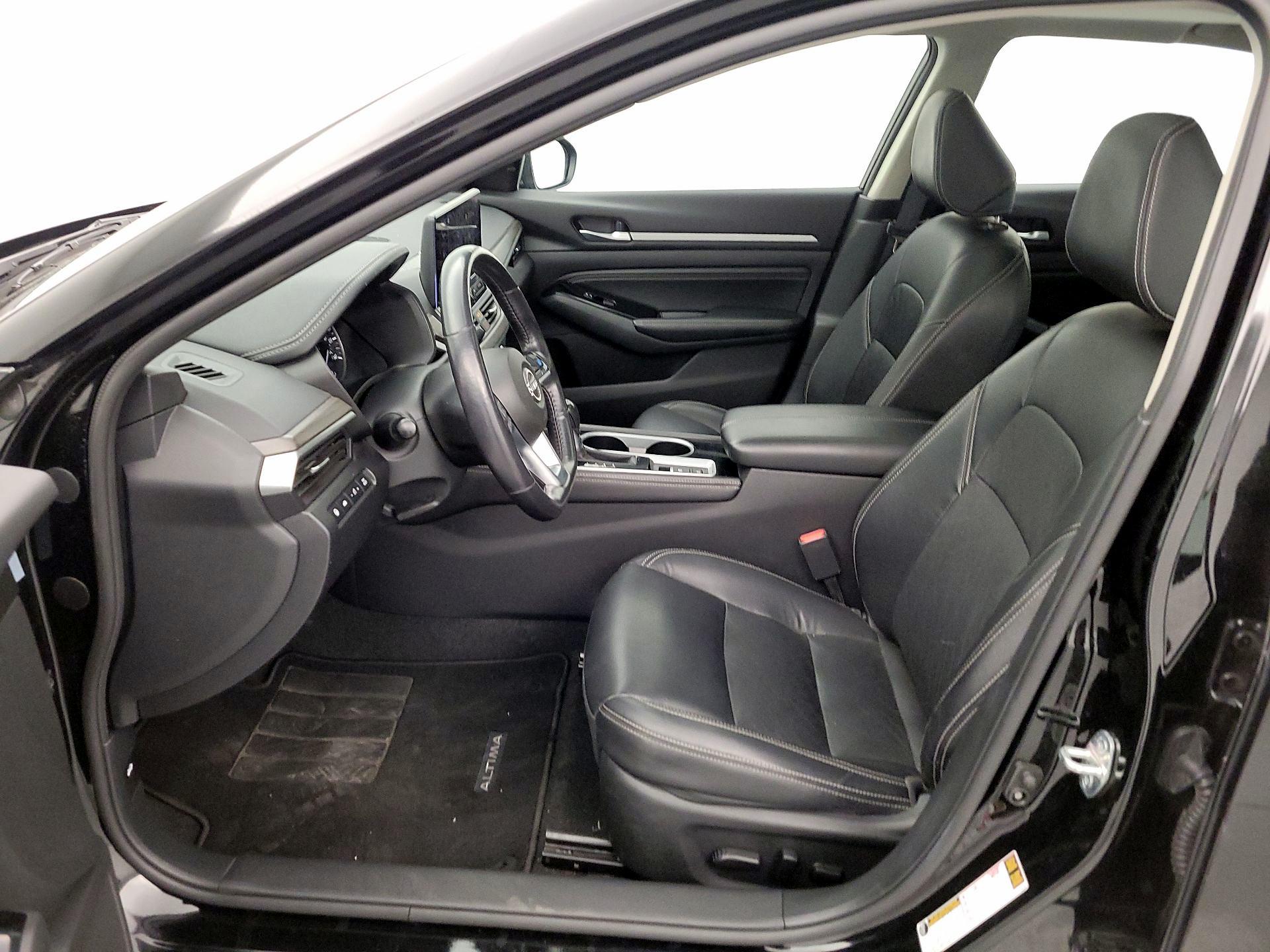 Thumbnail: 2023 Nissan Altima - 11