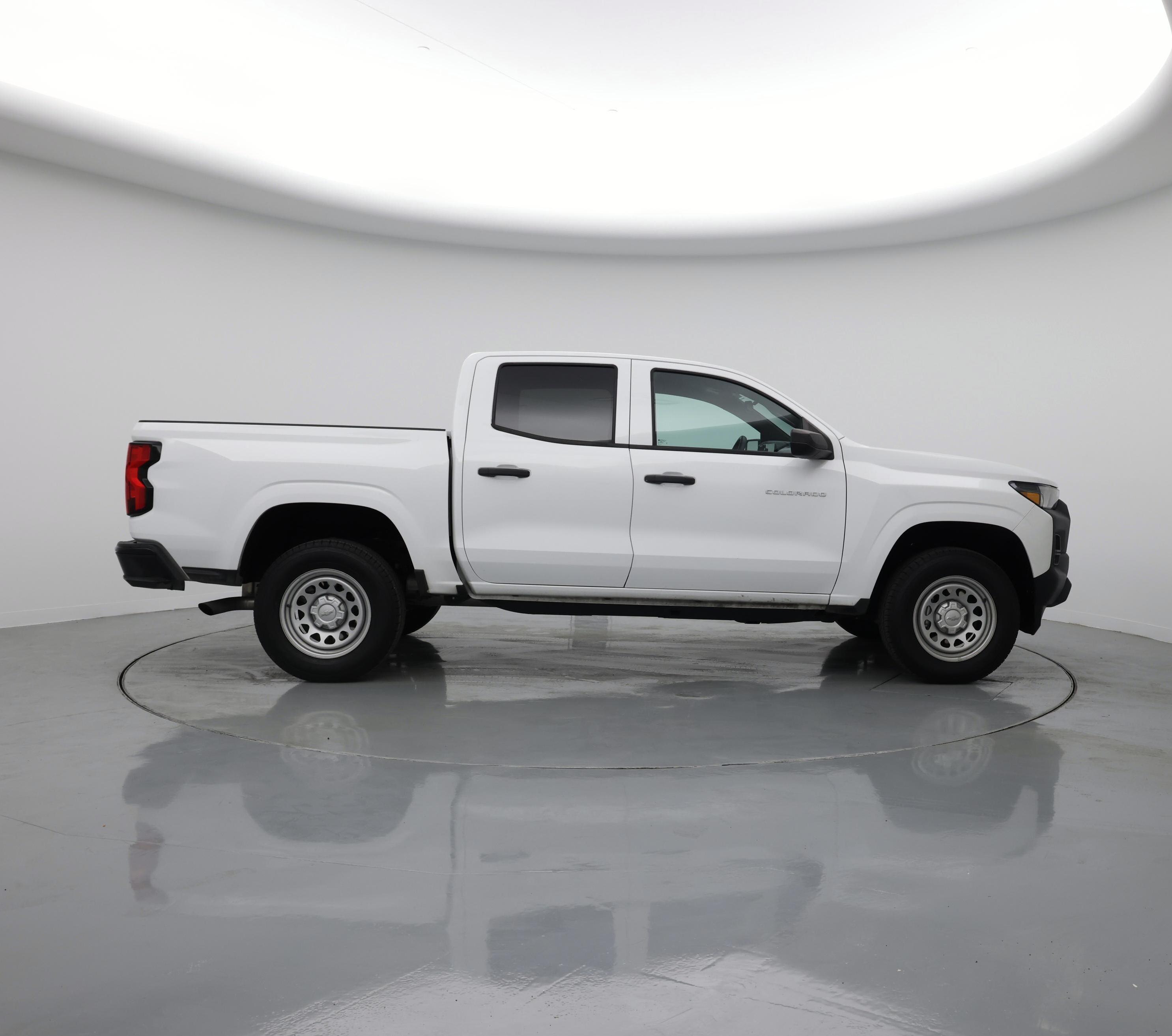 Thumbnail: 2023 Chevrolet Colorado - 7