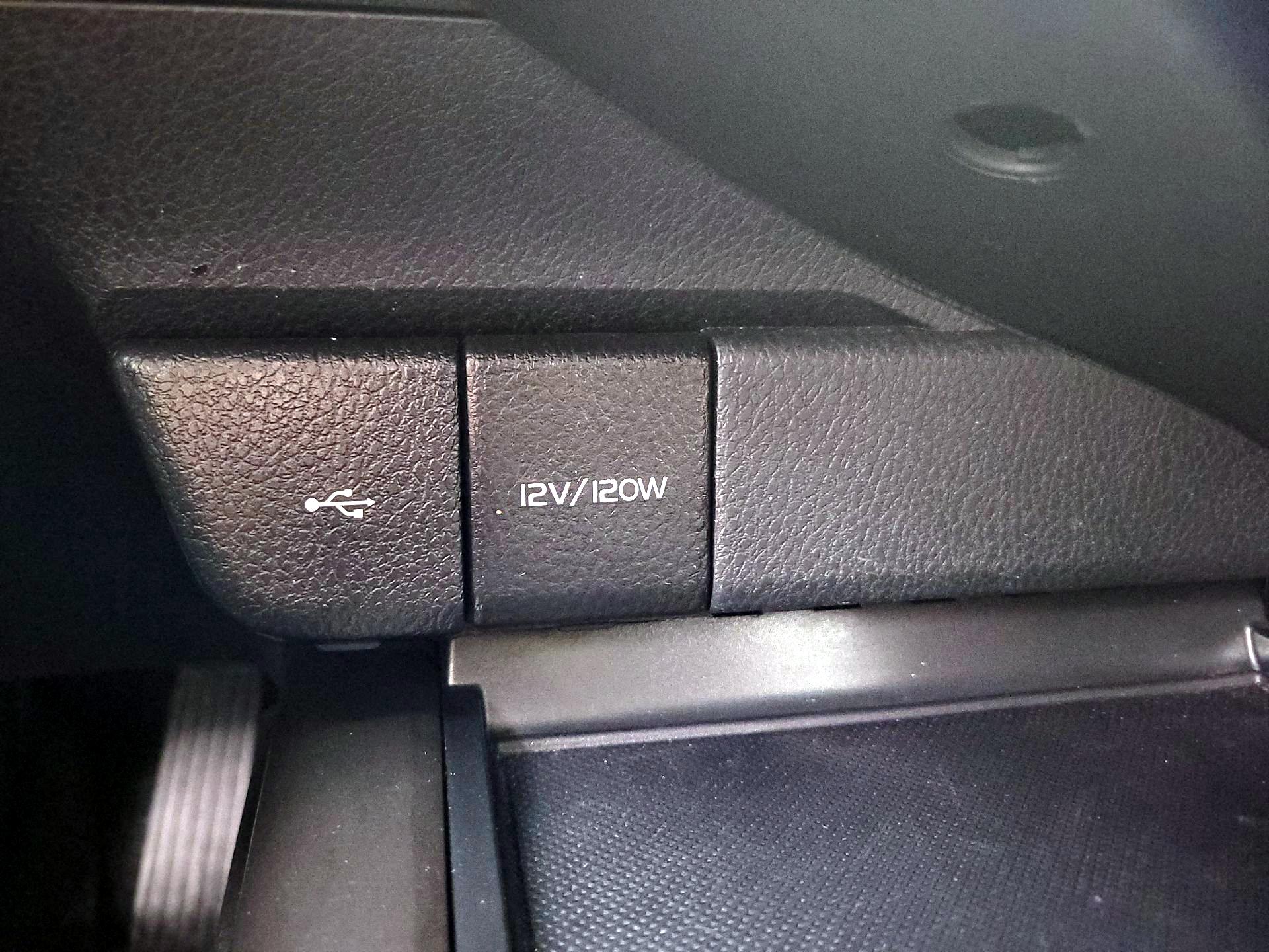 Thumbnail: 2024 Toyota Camry - 18