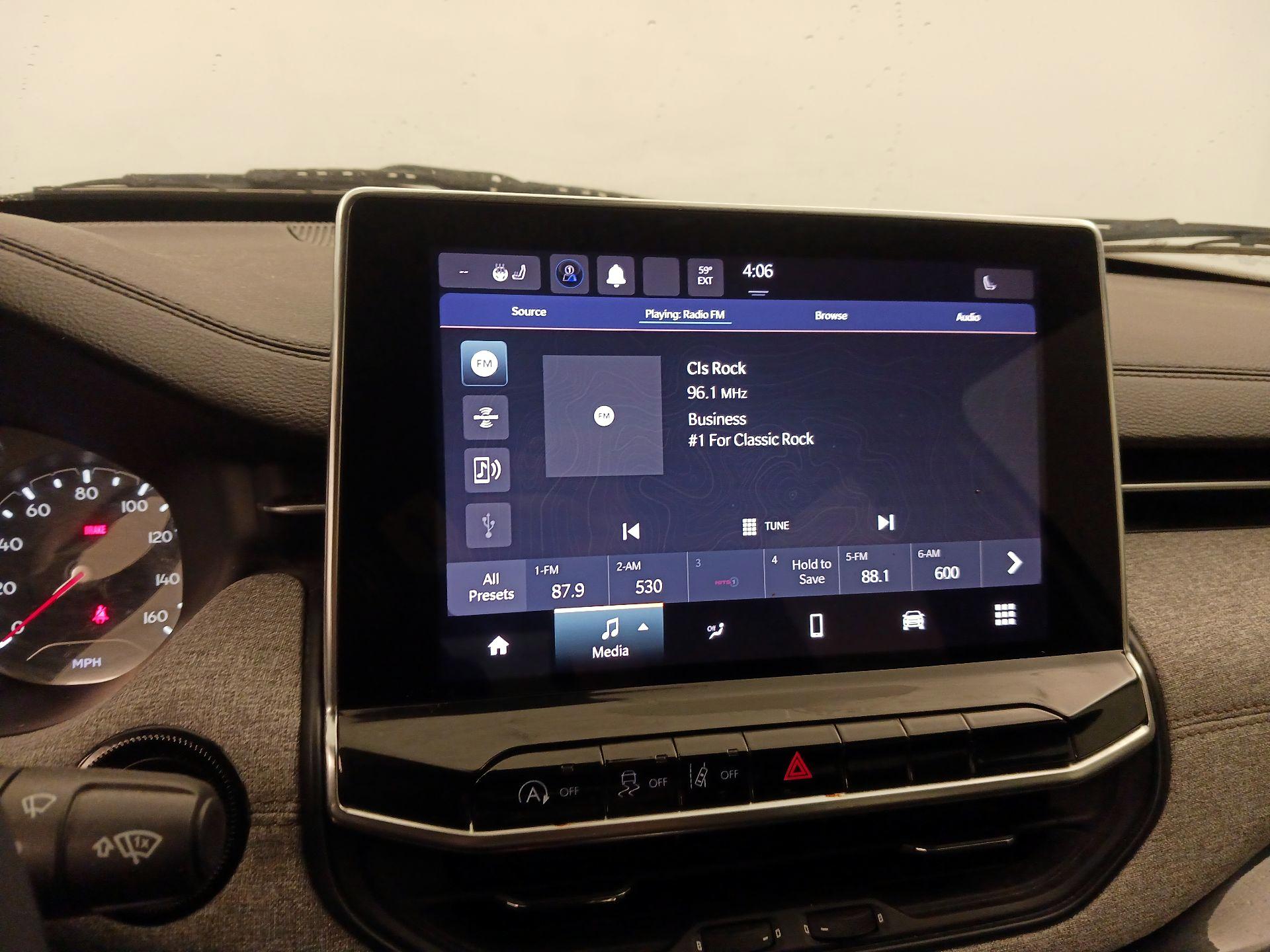 Thumbnail: 2023 Jeep Compass - 15