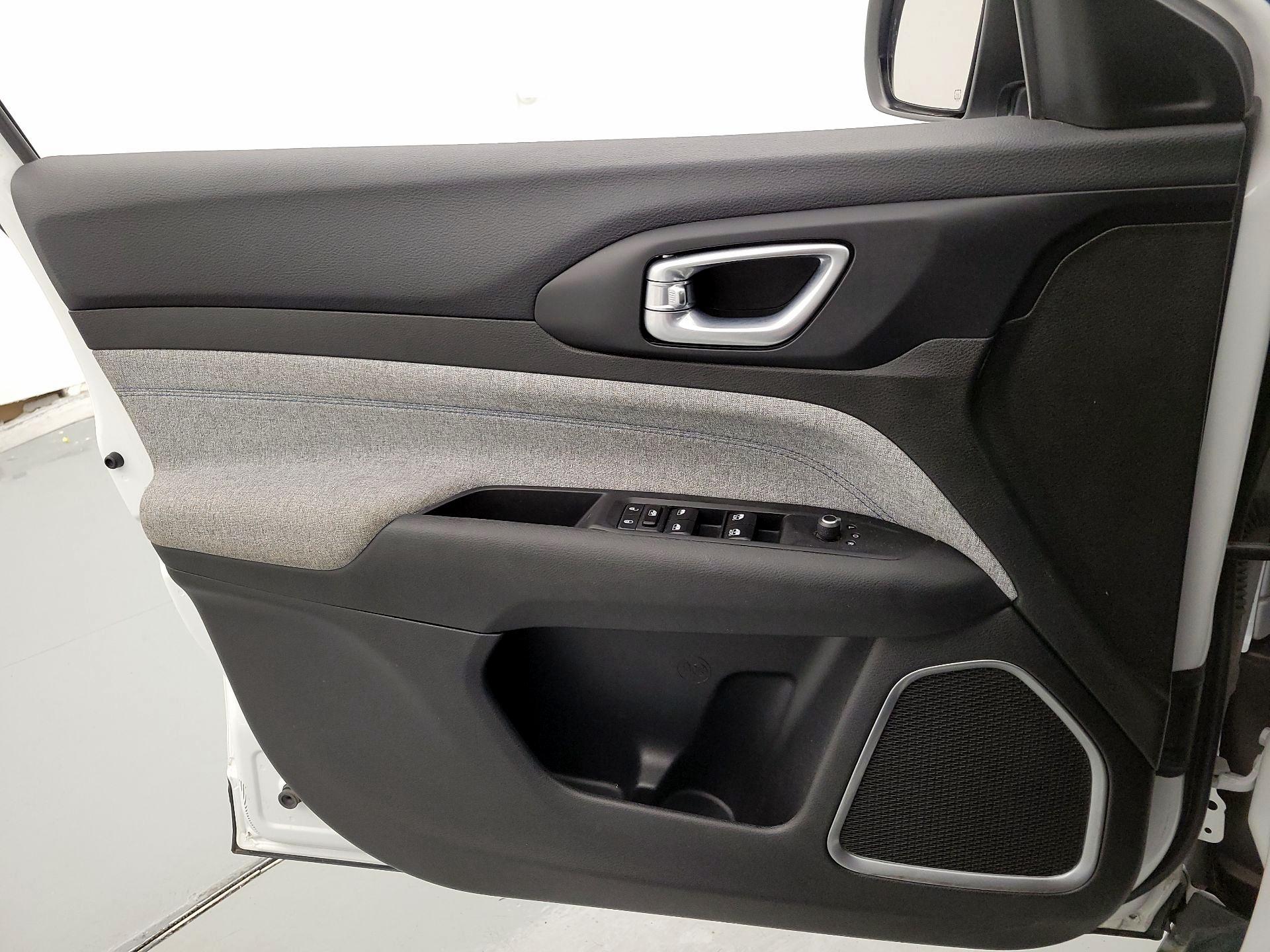 Thumbnail: 2024 Jeep Compass - 12