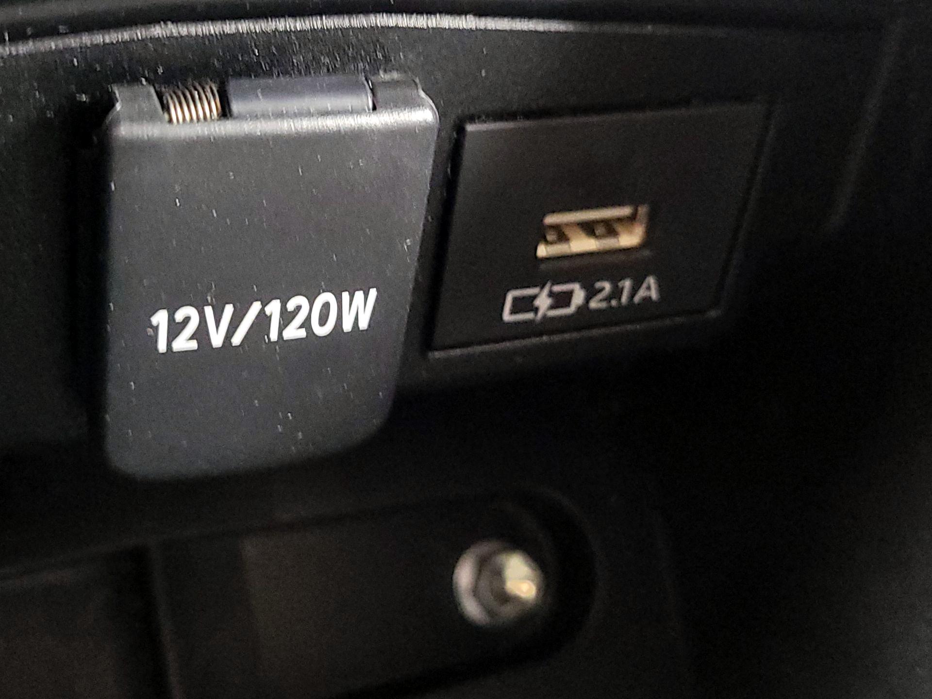 Thumbnail: 2021 Toyota Corolla - 19