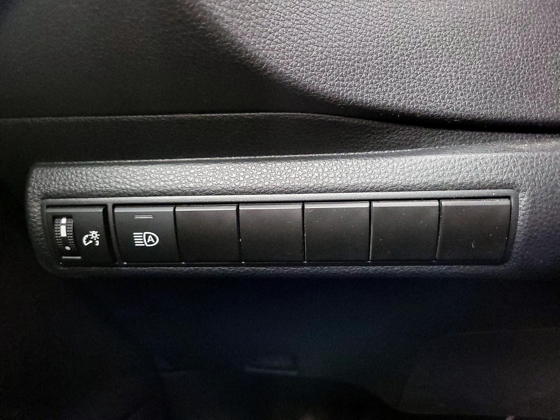 Thumbnail: 2024 Toyota Corolla - 13