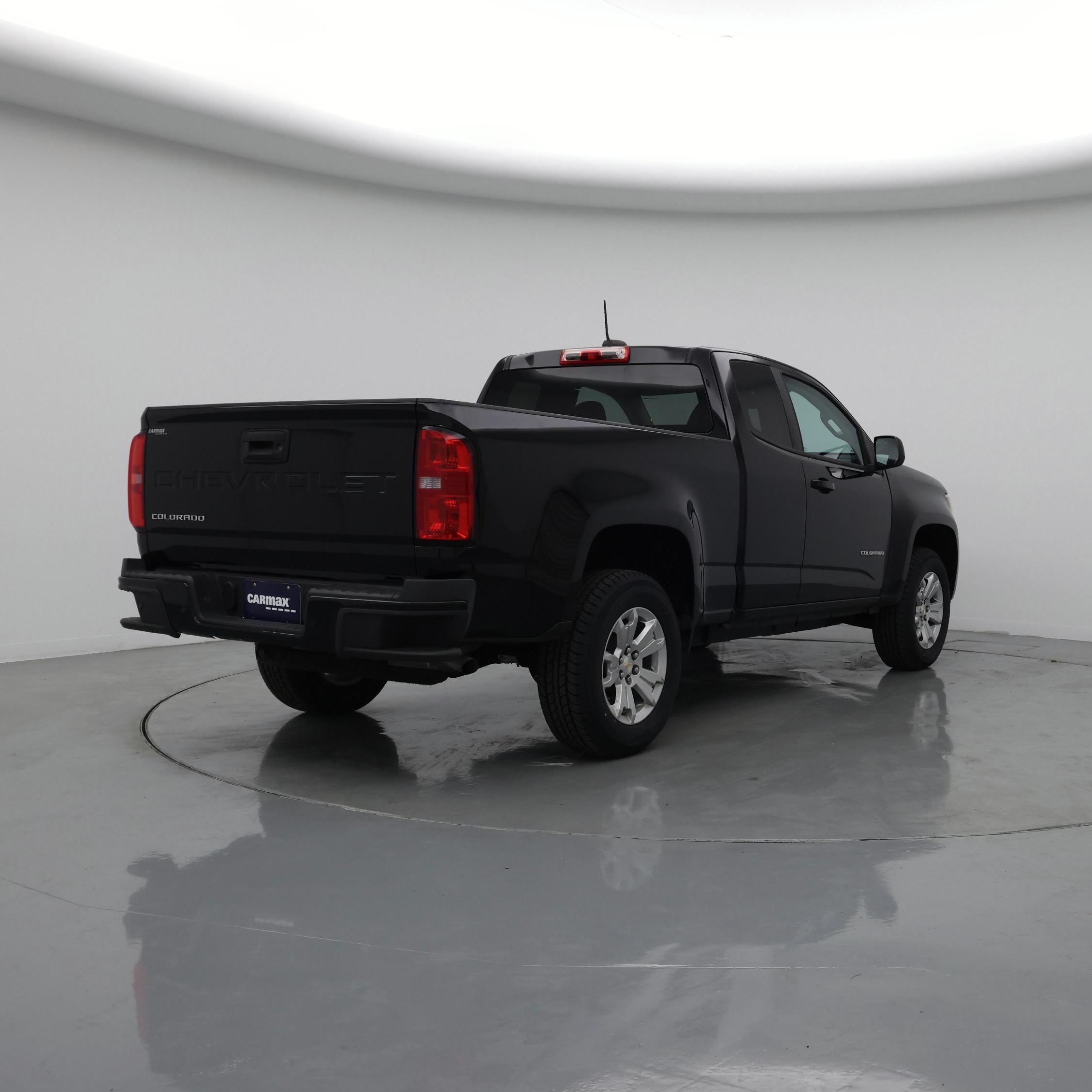 Thumbnail: 2022 Chevrolet Colorado - 8