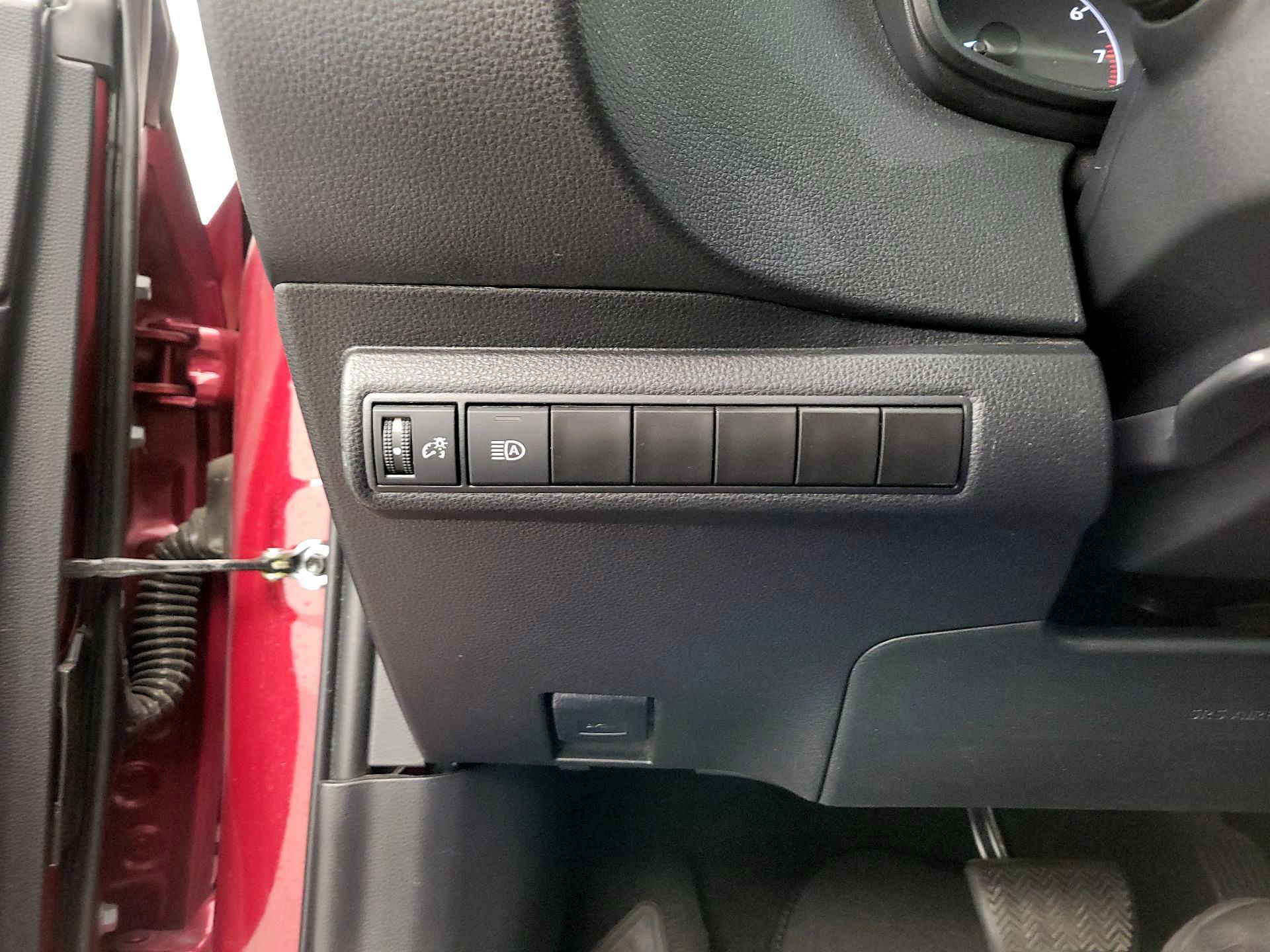 Thumbnail: 2024 Toyota Corolla - 13