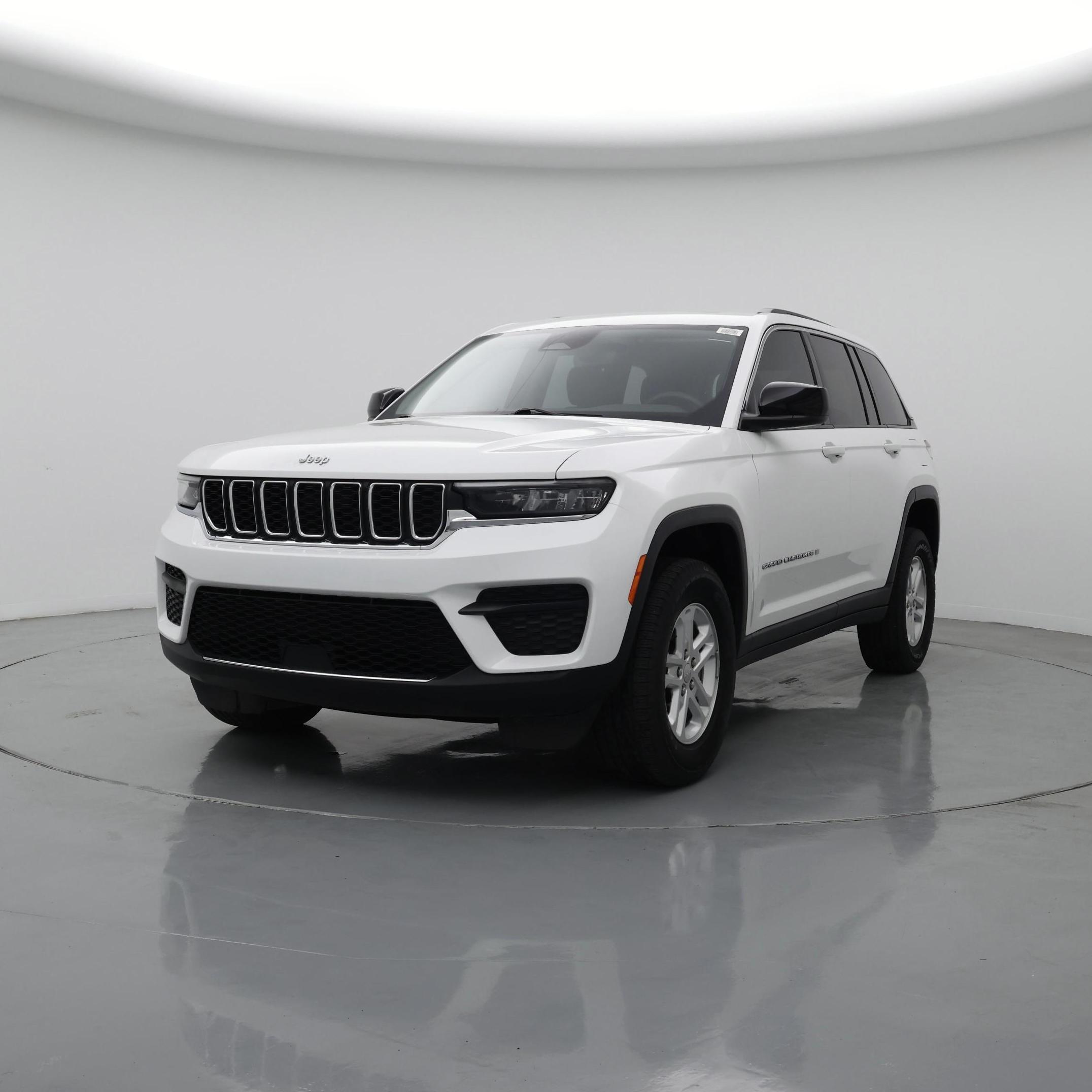 Thumbnail: 2023 Jeep Grand Cherokee - 4