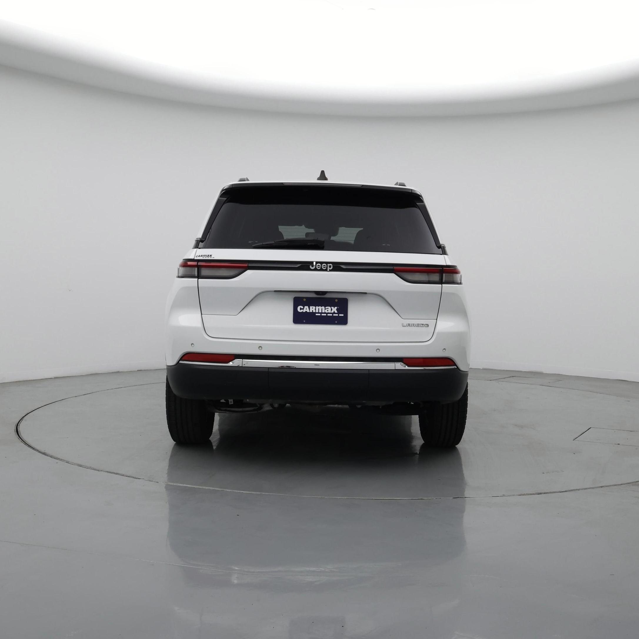 Thumbnail: 2023 Jeep Grand Cherokee - 6