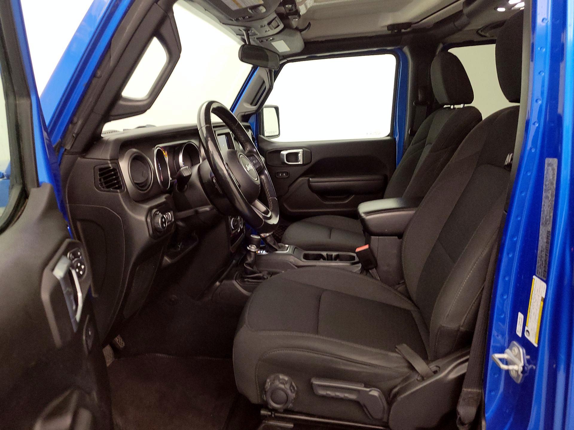 Thumbnail: 2022 Jeep Gladiator - 11