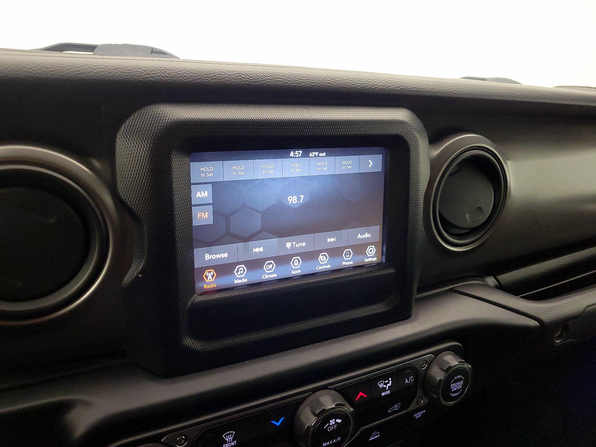 Thumbnail: 2022 Jeep Gladiator - 15