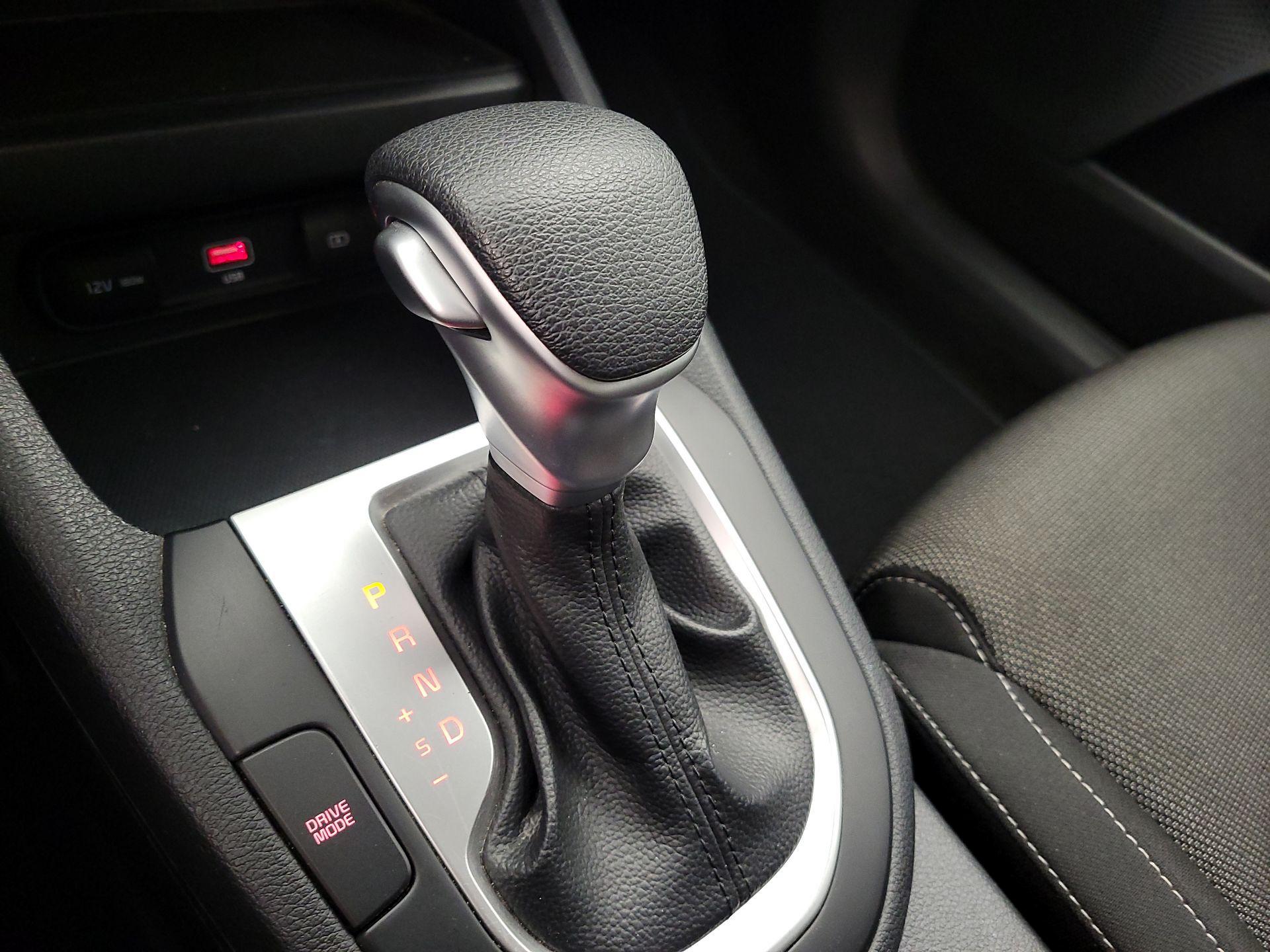 Thumbnail: 2024 Kia Forte - 17