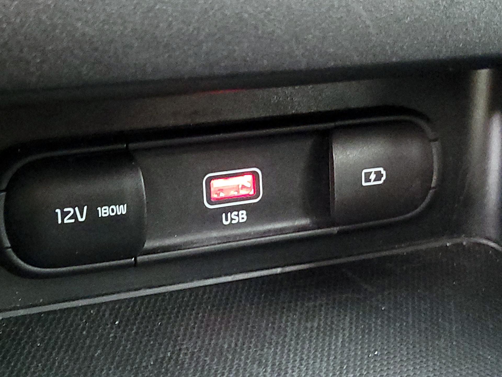 Thumbnail: 2024 Kia Forte - 18