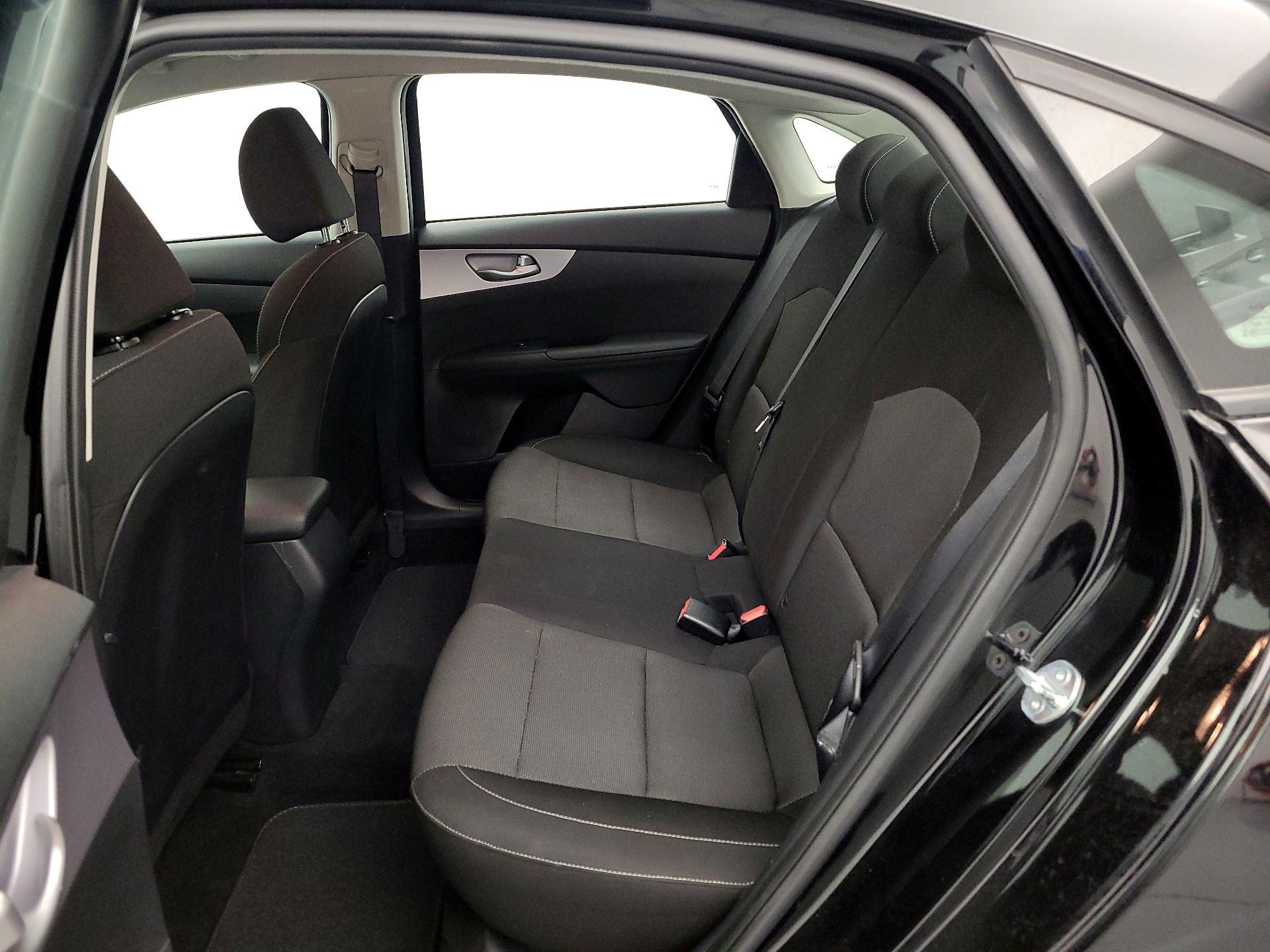 Thumbnail: 2024 Kia Forte - 19