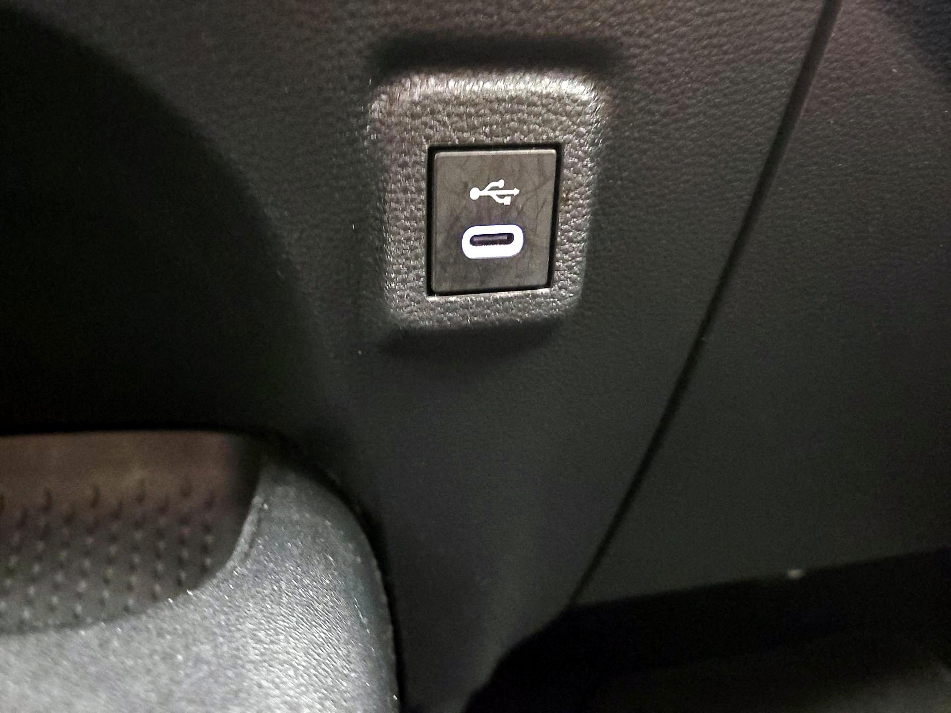 Thumbnail: 2024 Toyota Corolla - 19