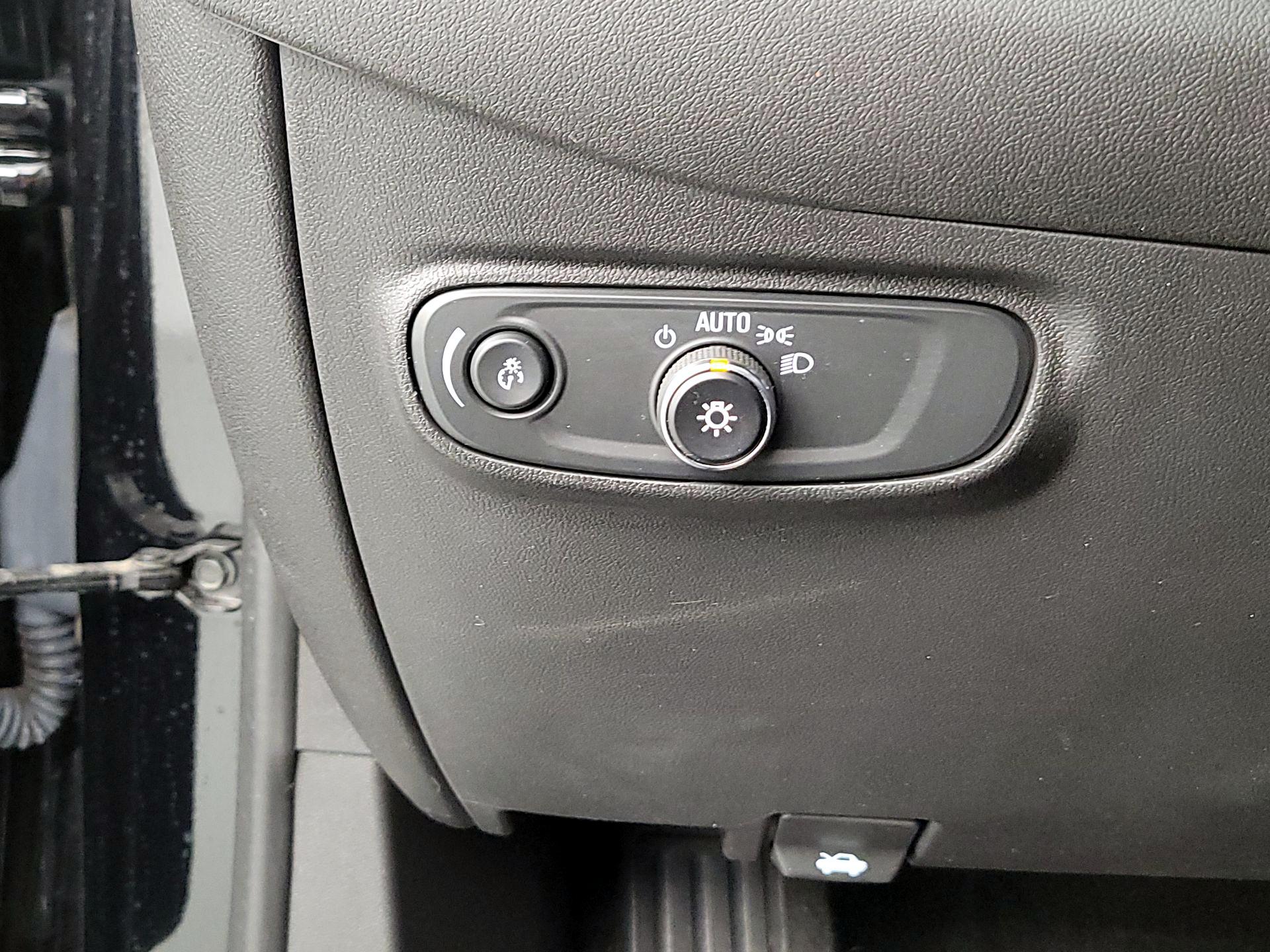 Thumbnail: 2024 Chevrolet Equinox - 13