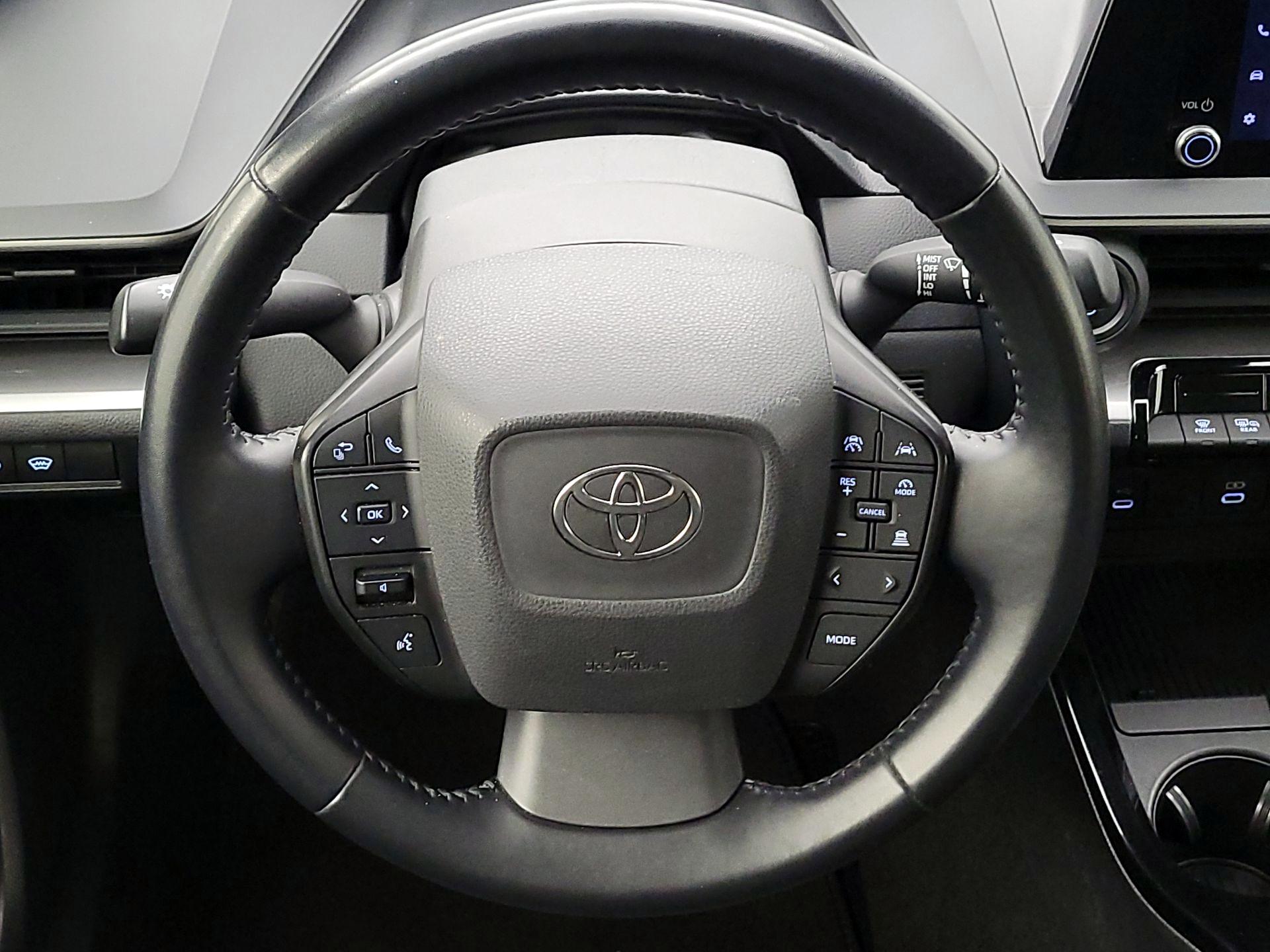 Thumbnail: 2024 Toyota Prius - 10