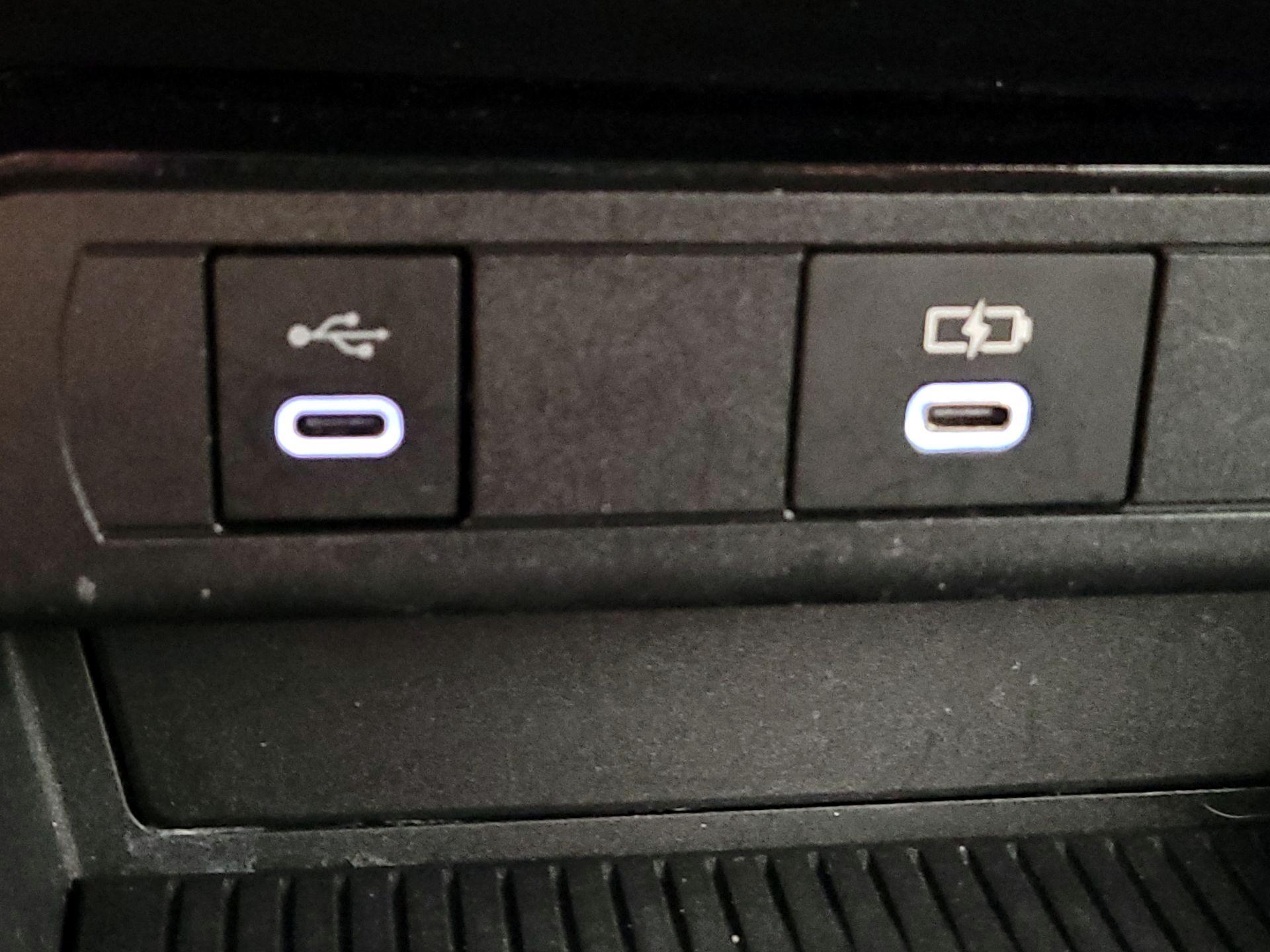 Thumbnail: 2024 Toyota Prius - 19