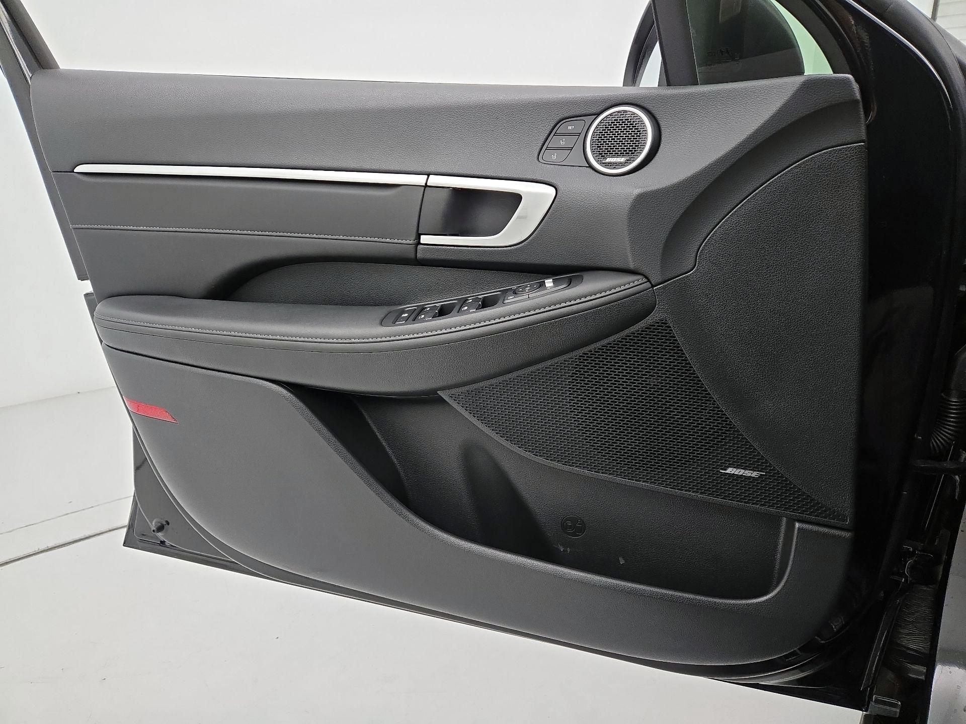 Thumbnail: 2023 Hyundai Sonata - 12