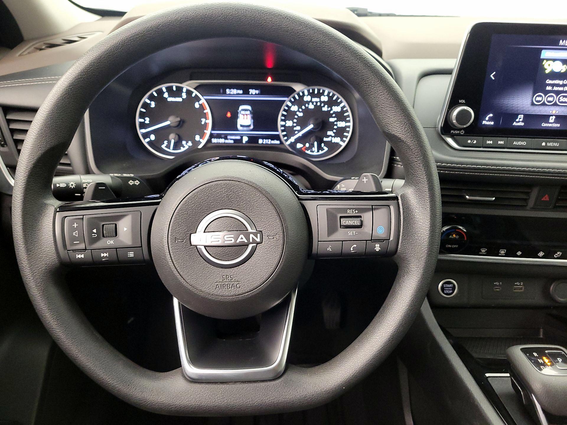 Thumbnail: 2023 Nissan Rogue - 10