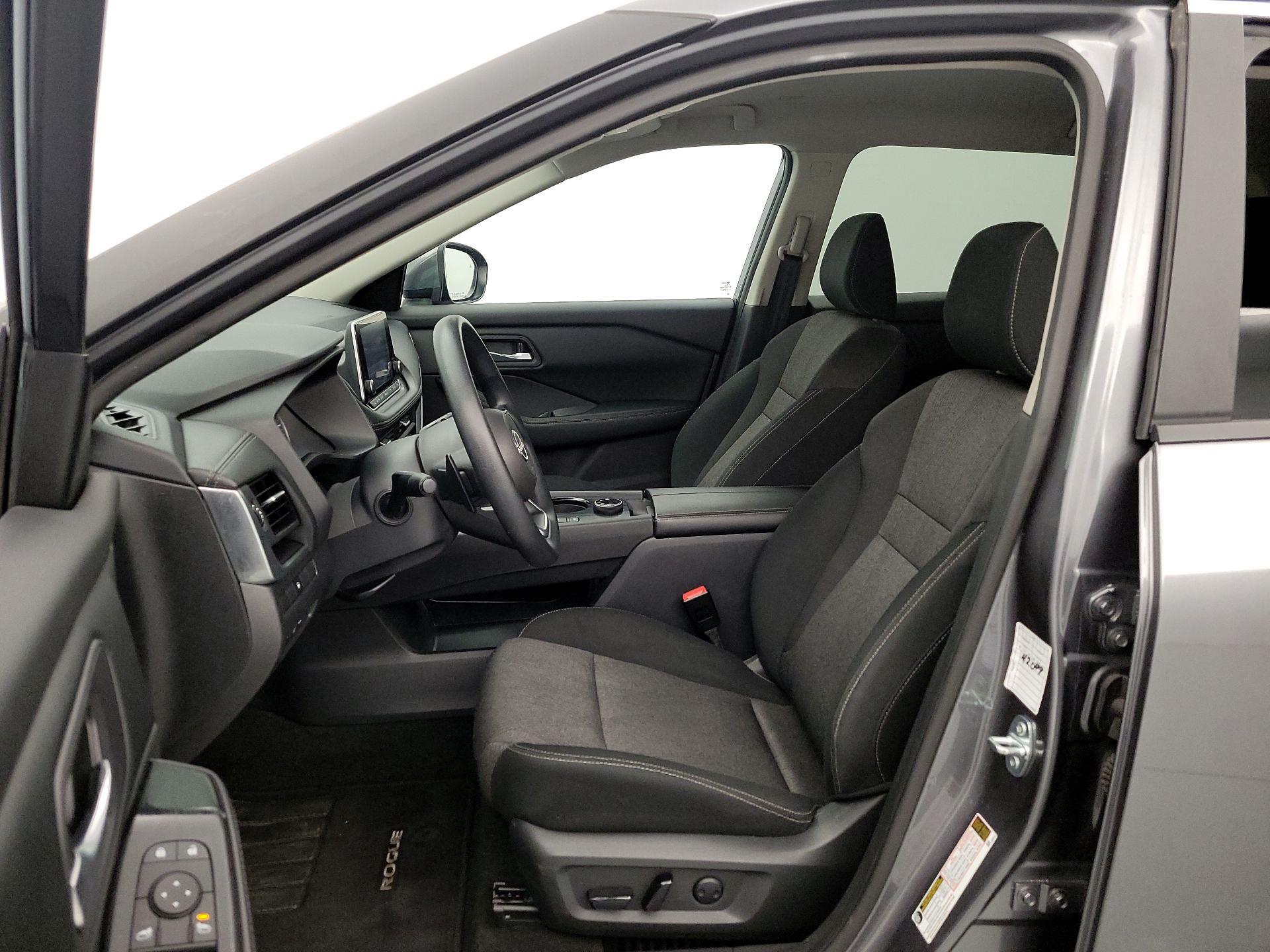 Thumbnail: 2024 Nissan Rogue - 11