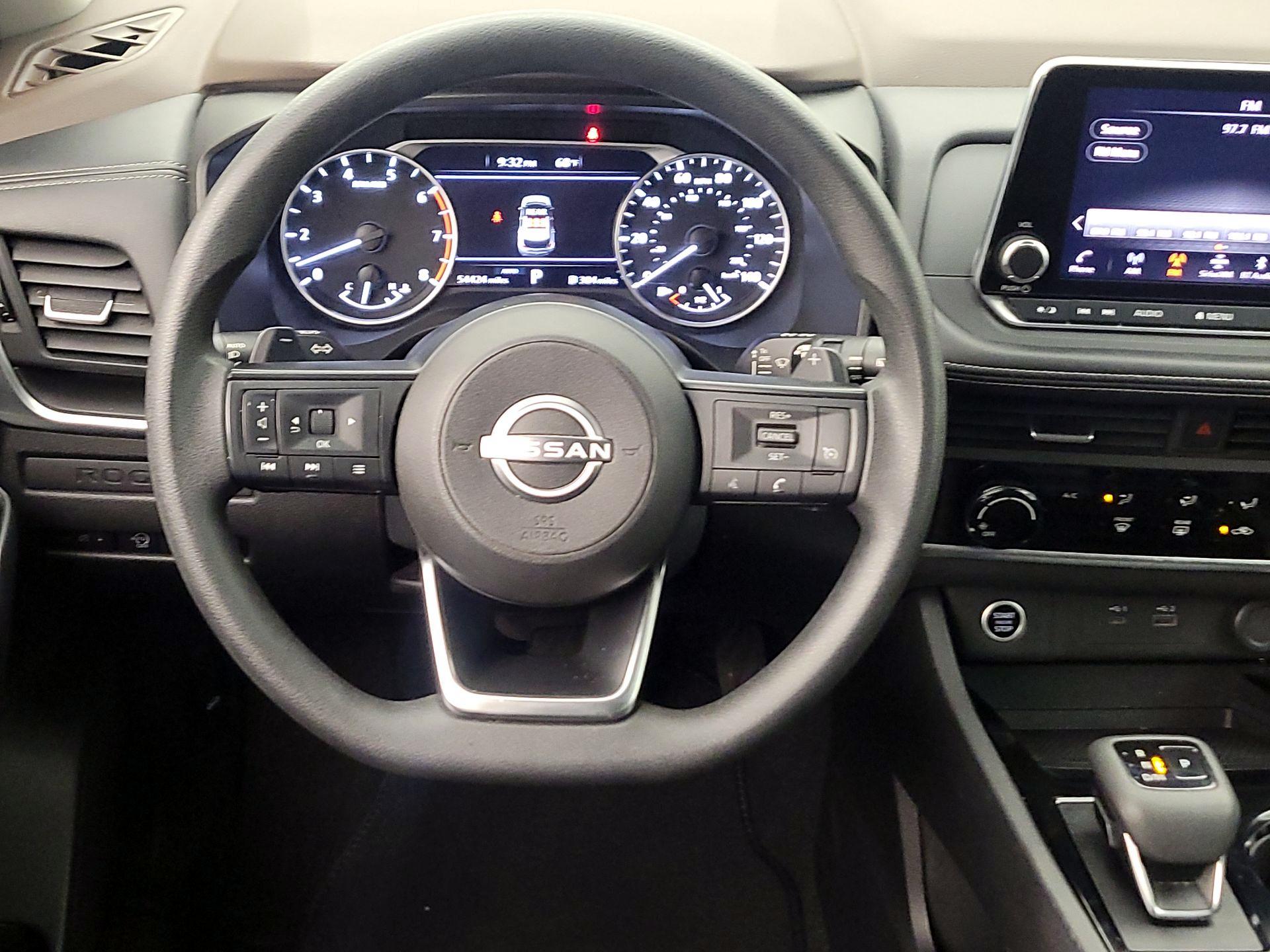 Thumbnail: 2023 Nissan Rogue - 10