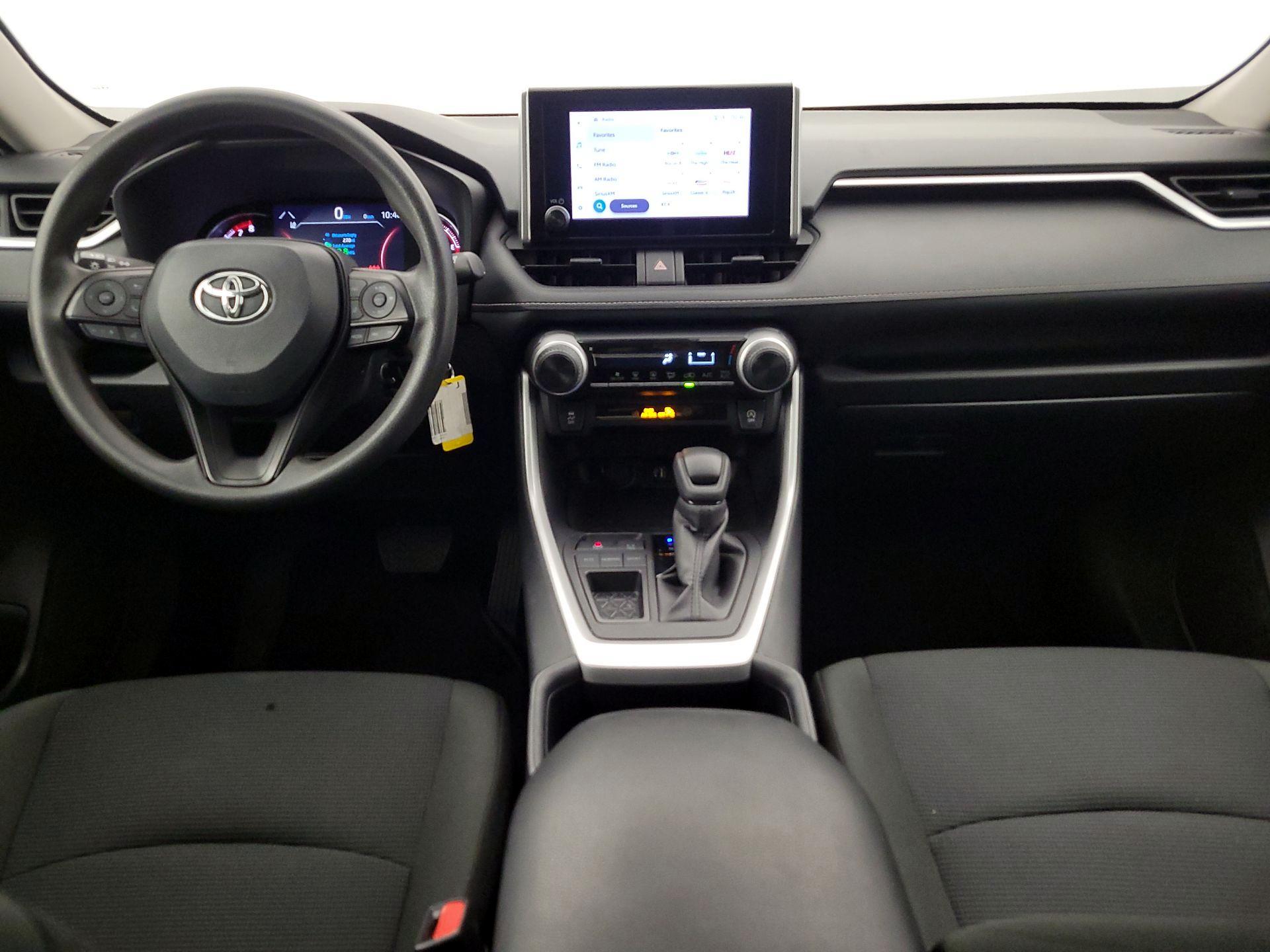 Thumbnail: 2024 Toyota RAV4 - 9